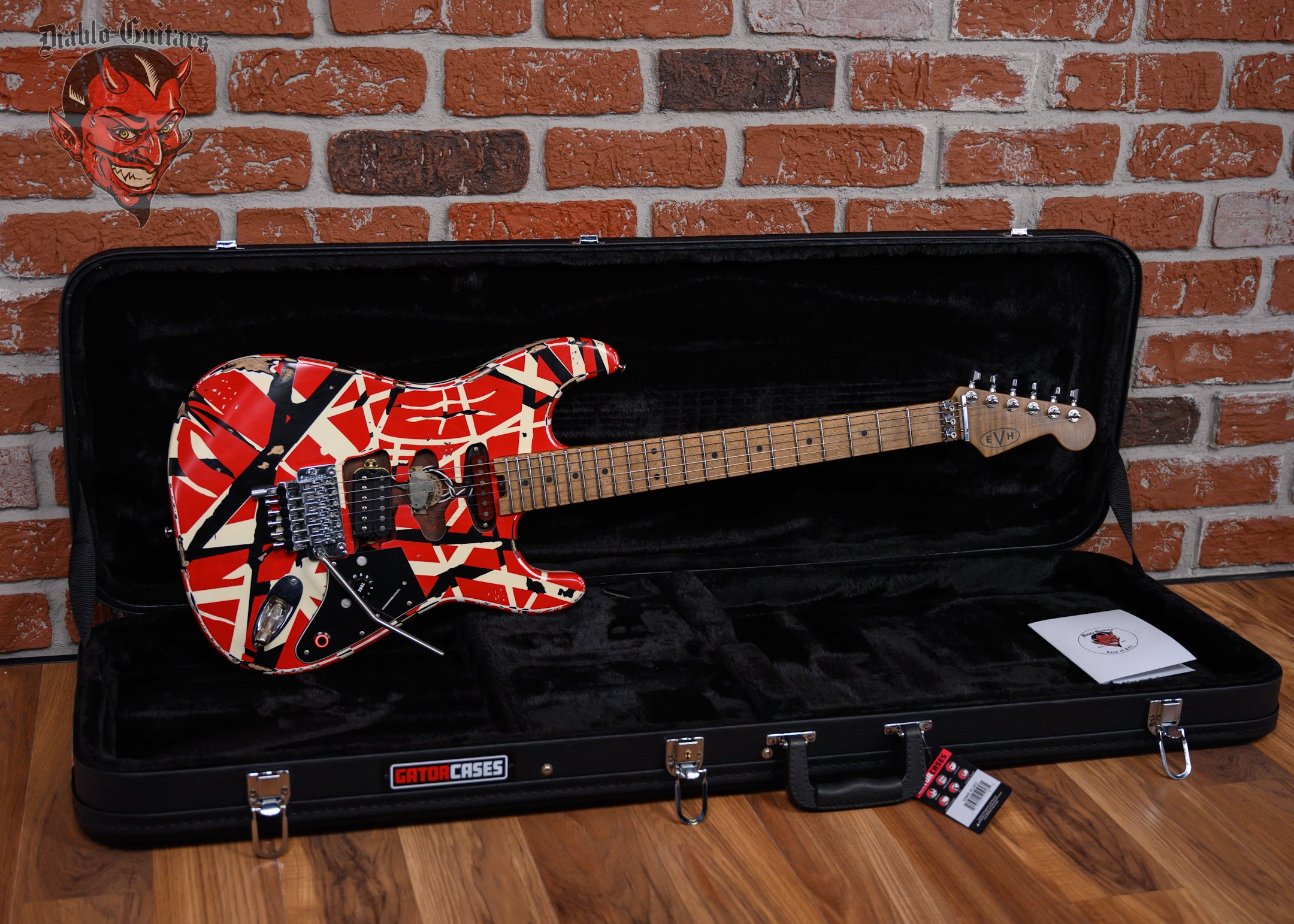 EVH Striped Series Frankenstein Relic Frankie Red w/Black Stripes 