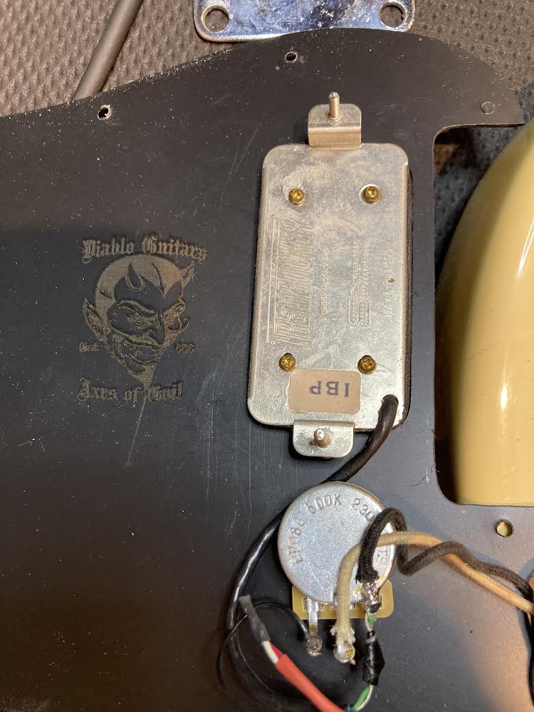 Fender Early Custom Shop Strat with Factory Floyd Olympic White 1991 Diablo Resto-Mod Edition w/Hardshell Case