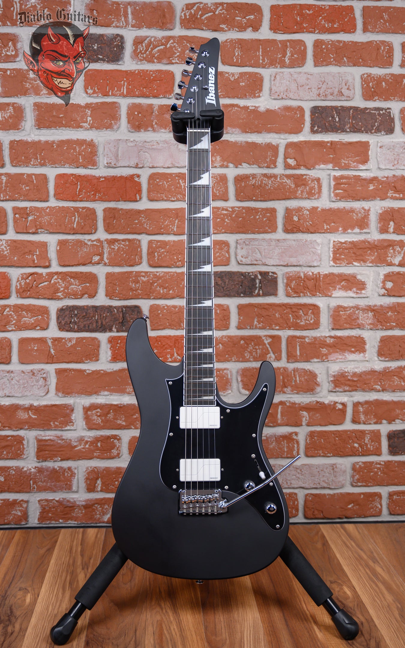 Ibanez BER10-BK Bernth Signature Premium Black Matte 2026 w/Gigbag
