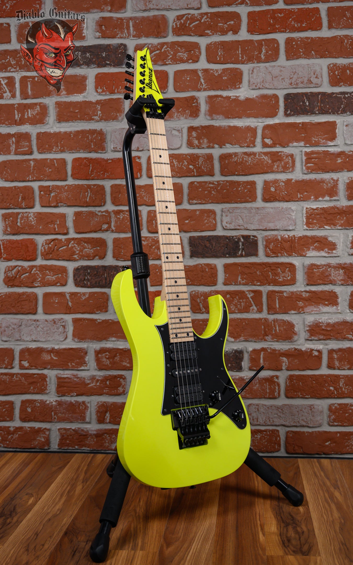 Ibanez Genesis Collection RG550 Desert Sun Yellow 2023 w/Hardshell