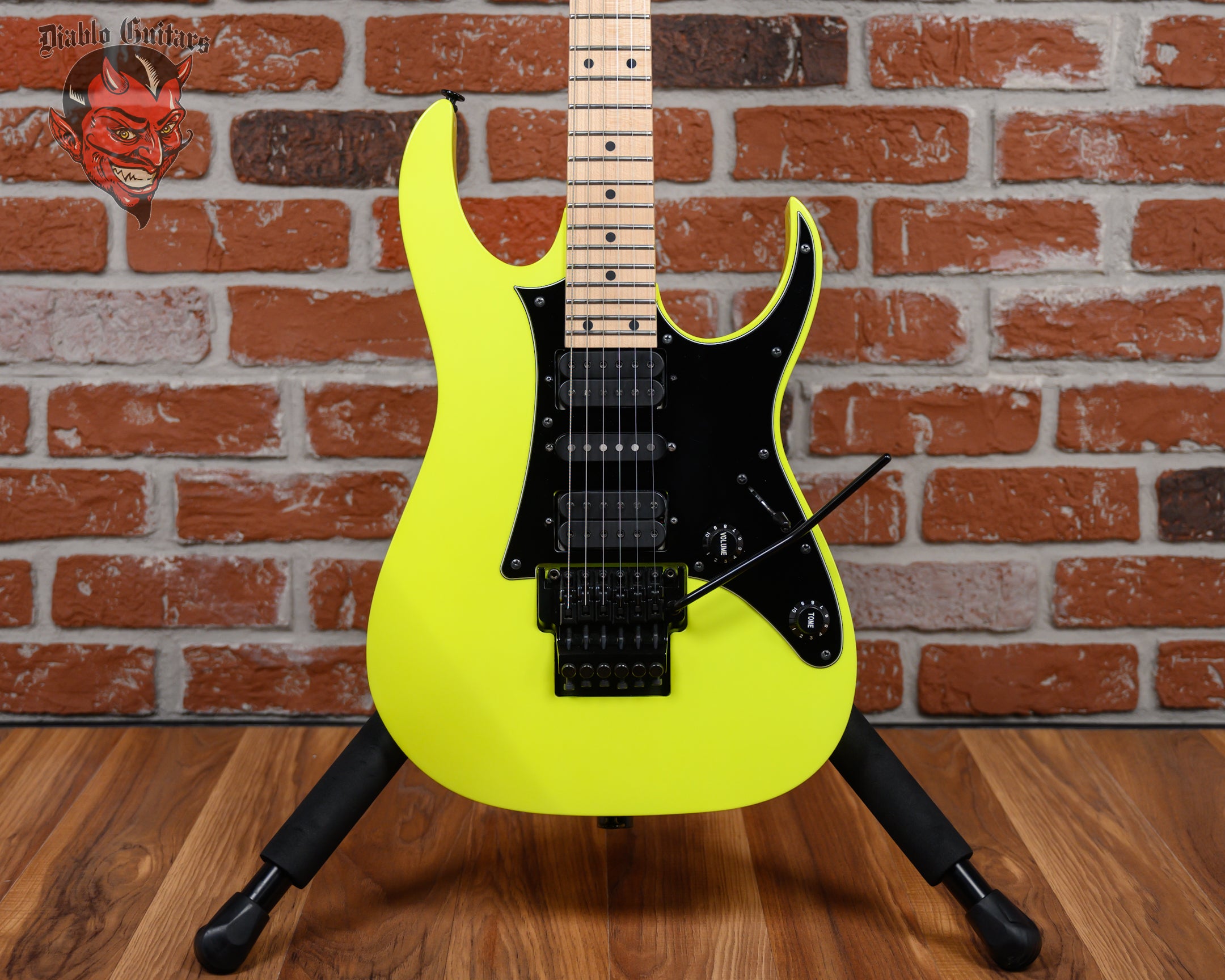Ibanez Genesis Collection RG550 Desert Sun Yellow 2023 w/Hardshell