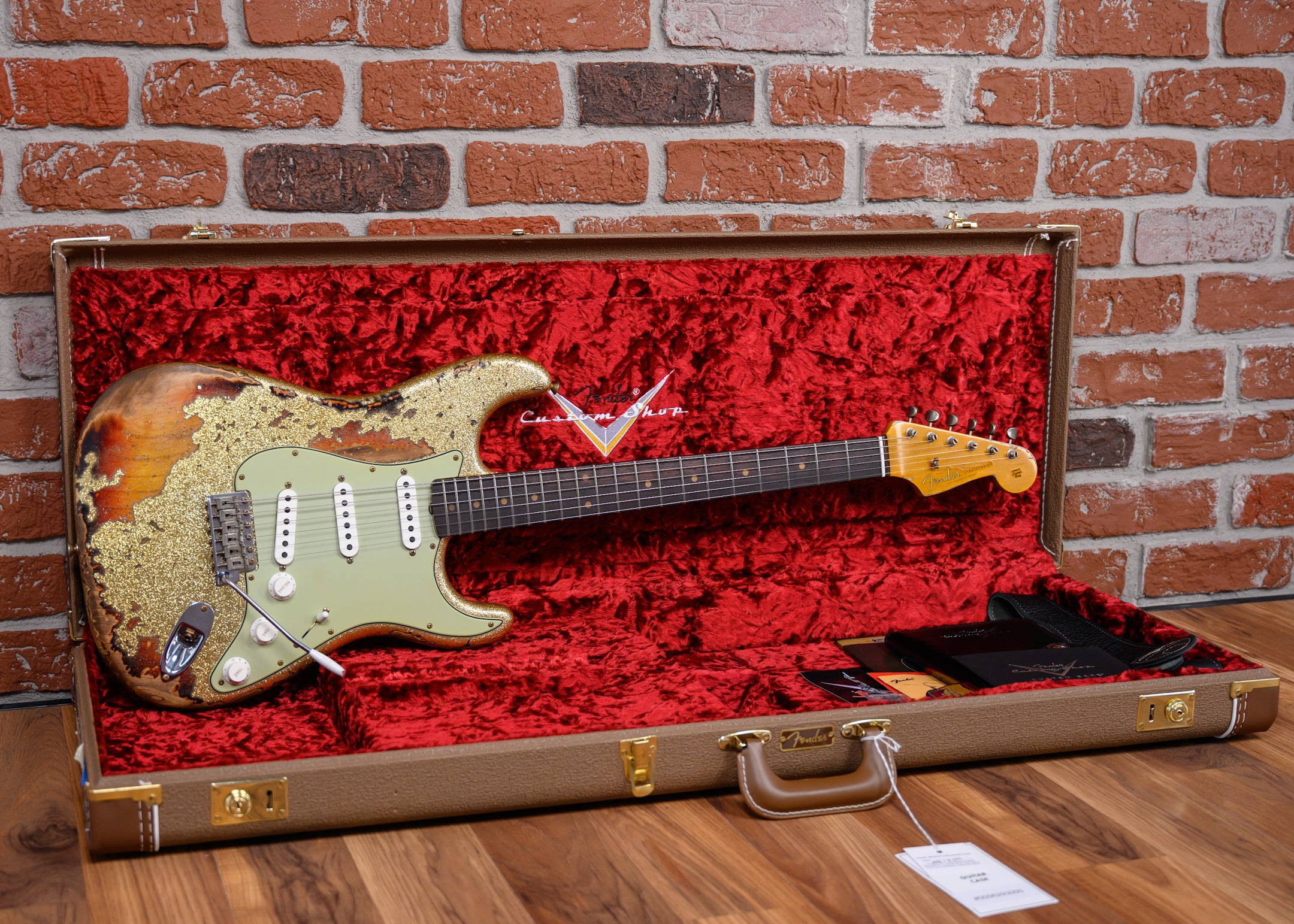 Fender Custom Shop SR25 61 Stratocaster Super Heavy Relic Gold