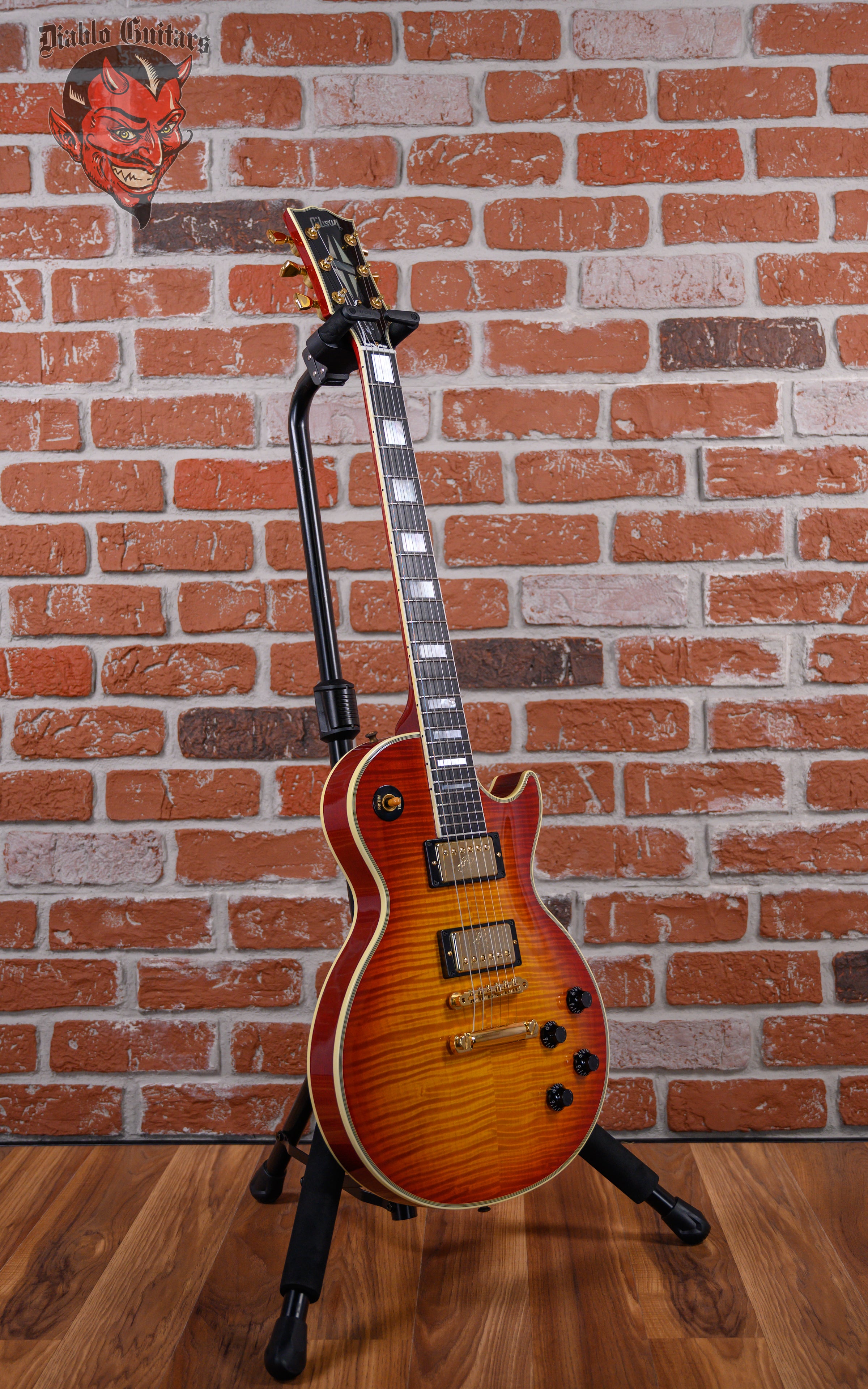 Gibson Custom Art & Historic Les Paul Custom 24 Fret AAA Flame