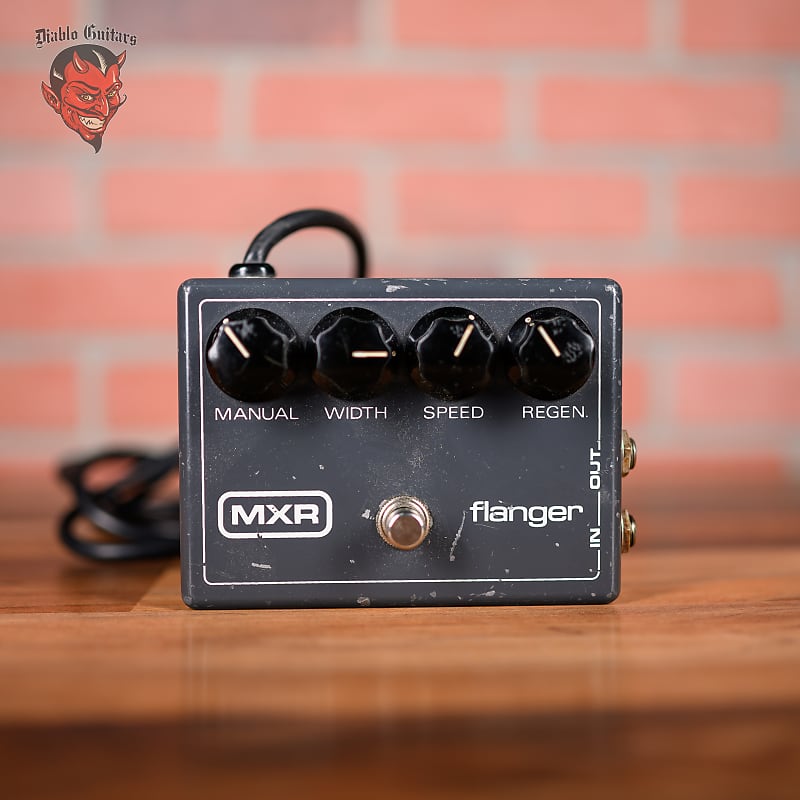 MXR MX-117 Flanger 1980 Black - EVH before EVH – Diablo Guitars