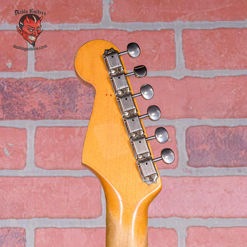 Fender Stratocaster Custom Color Lake Placid Blue 1965 OHSC