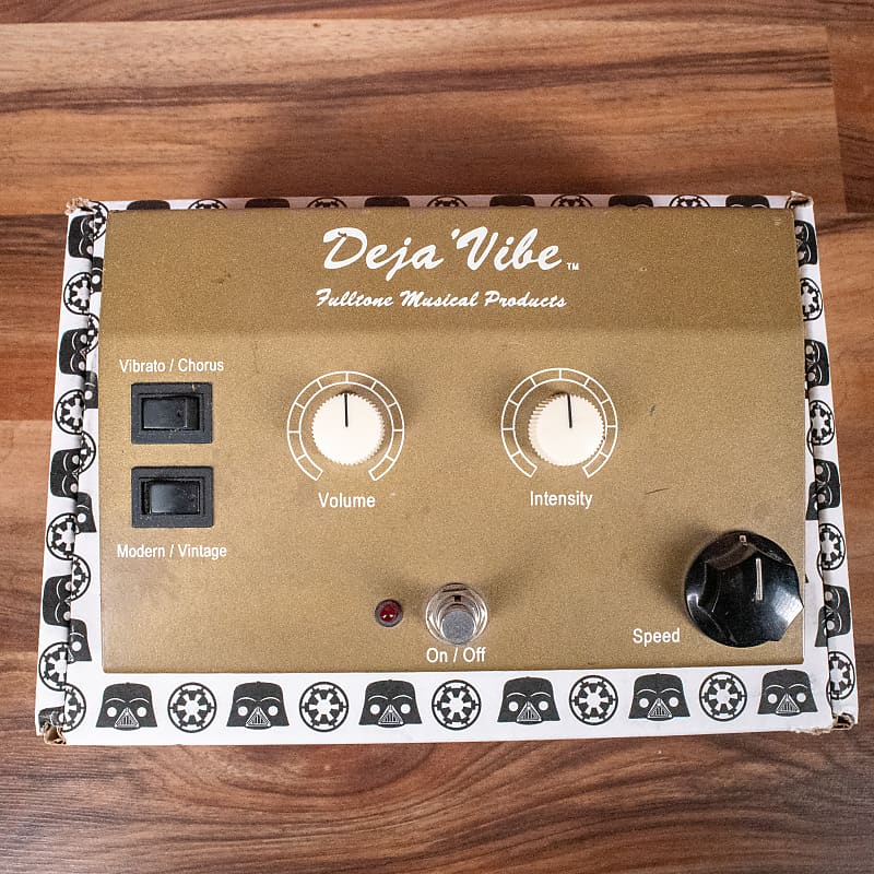 fulltone vibe pedal Fulltone Deja Vibe Gold Vintage Vibrato Chorus Pedal