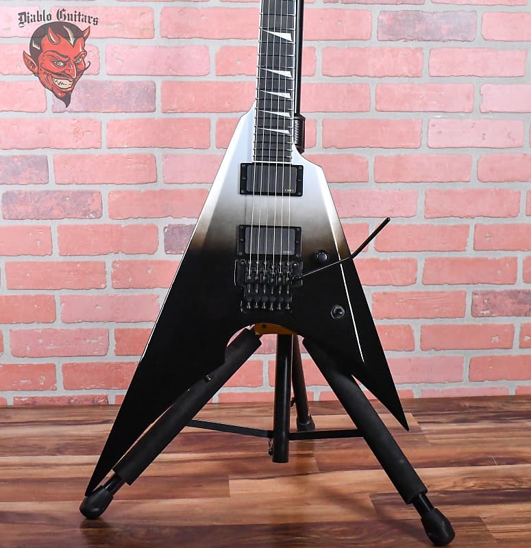 ESP E-II Arrow Black Silver Fade 2023 w/OHSC (B-Stock) – Diablo