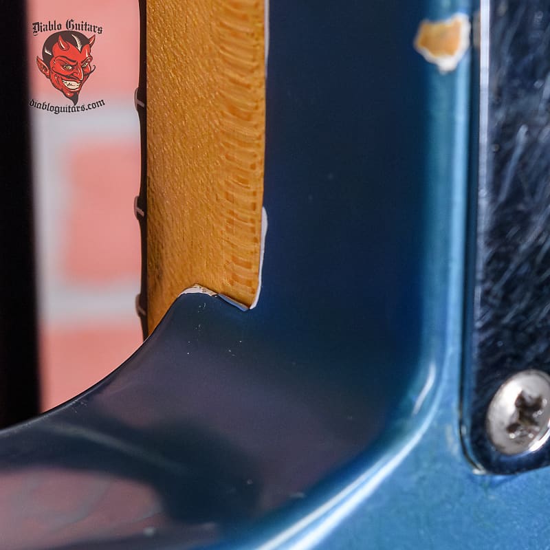 Fender Stratocaster Custom Color Lake Placid Blue 1965 OHSC