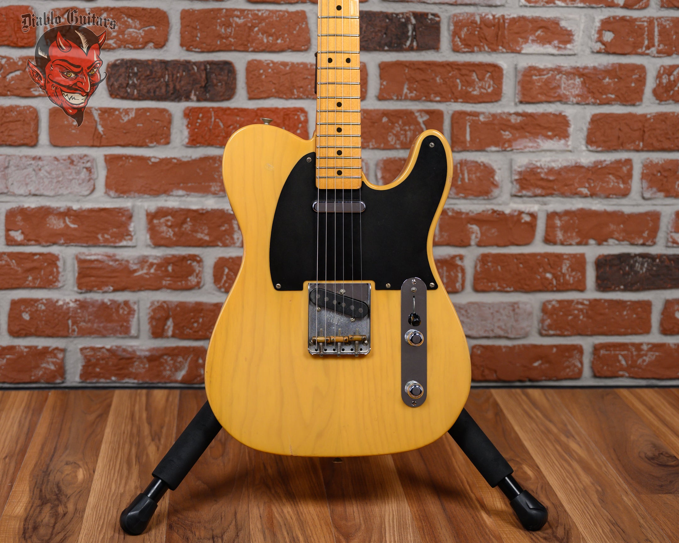 Fender American Vintage Reissue '52 Telecaster Butterscotch Blonde