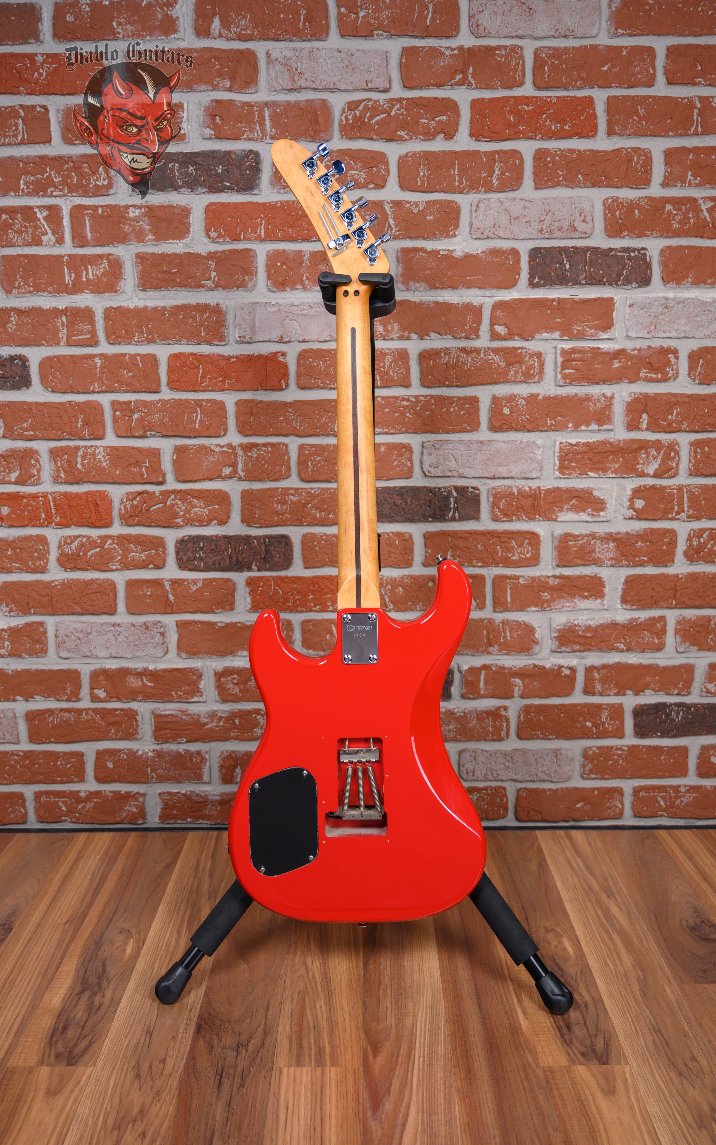 Kramer USA 1984 Reissue Red 2006 w/Hard Shell Case – Diablo Guitars