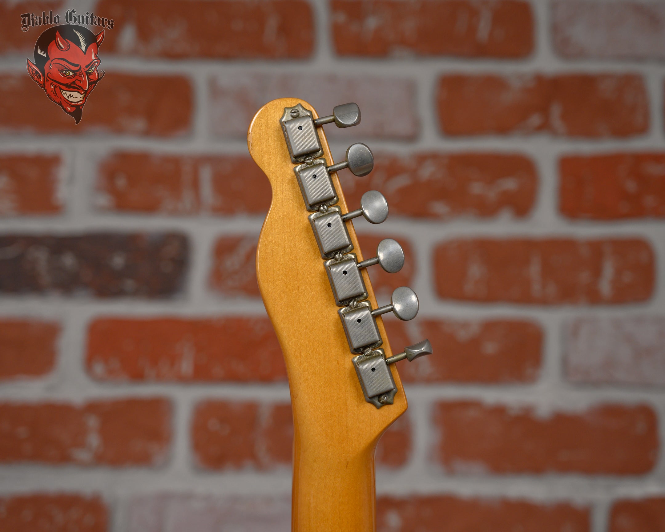 Fender American Vintage Reissue '52 Telecaster Butterscotch Blonde
