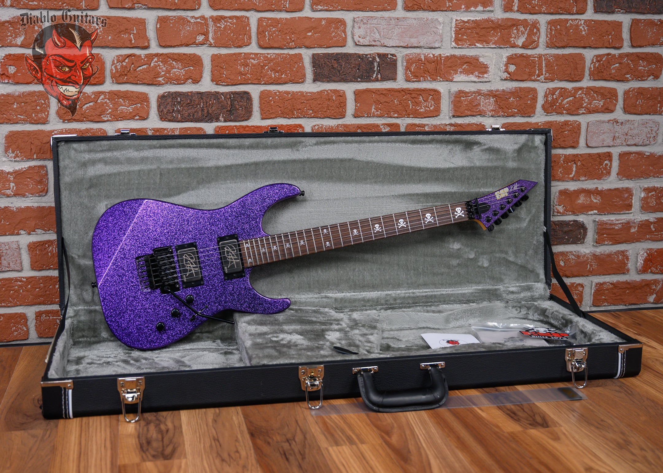 ESP KH-2 Kirk Hammett Signature Purple Sparkle 2024 w/OHSC