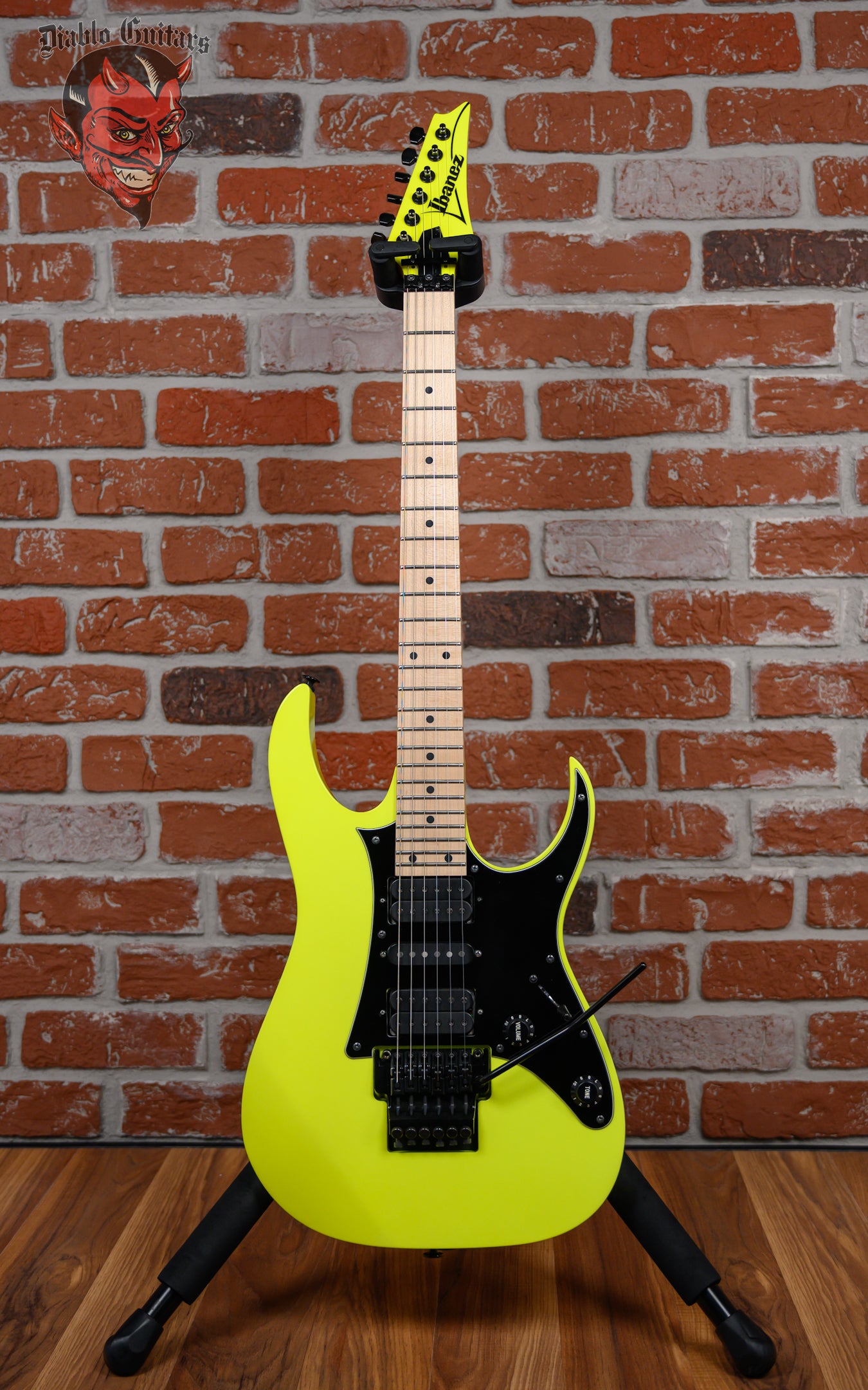 Ibanez Genesis Collection RG550 Desert Sun Yellow 2023 w/Hardshell