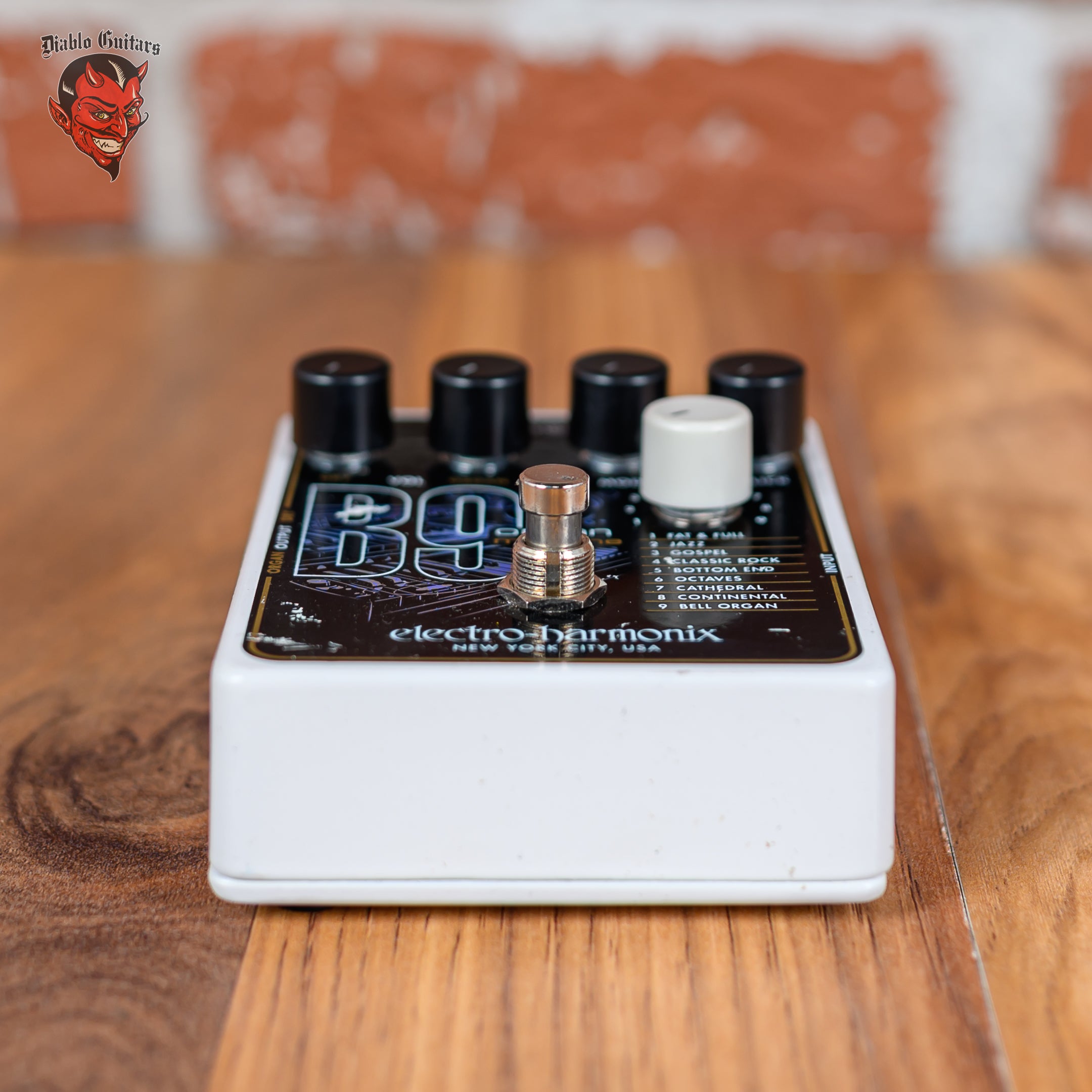 Electro-Harmonix B9 Organ Machine Black – Diablo Guitars