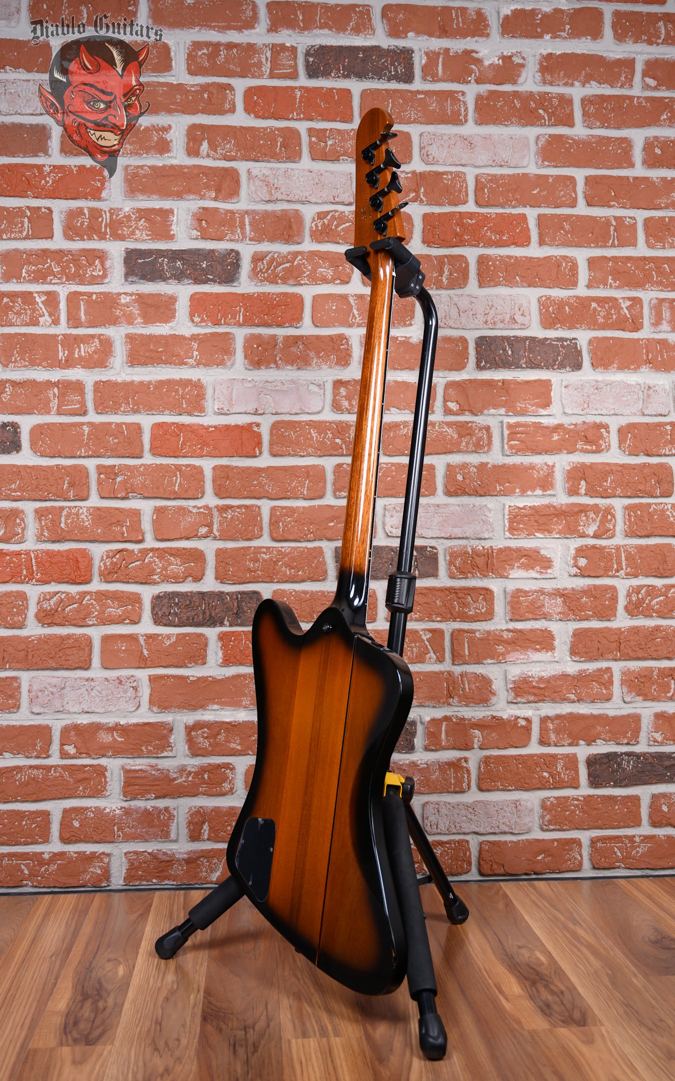 【説明文・プロフ必読】Gibson Thunderbird Bass Gibson Thunderbird IV Bass Sunburst 2000 w/OHSC – Diablo Guitars