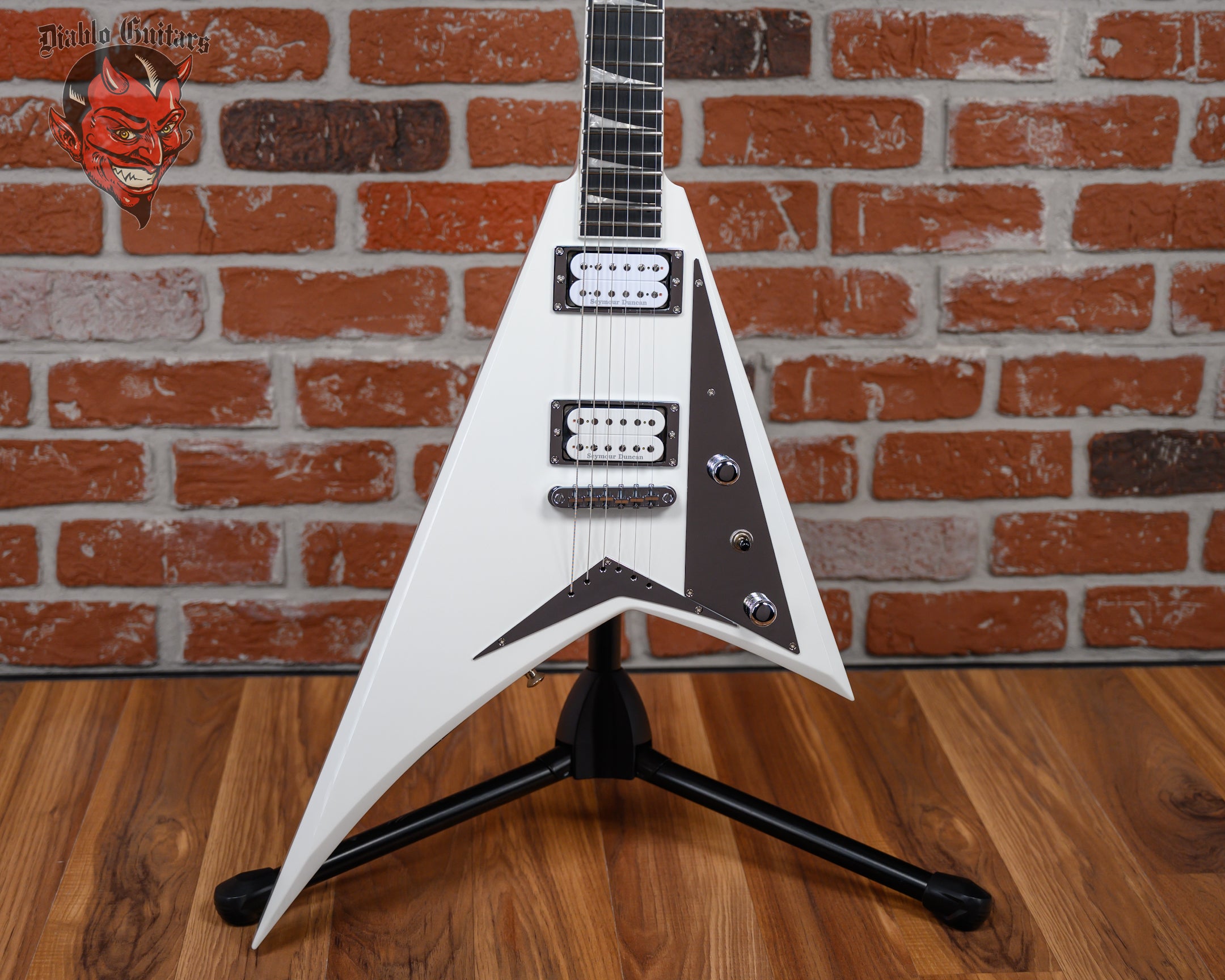 Jackson MJ Series Rhoads RRT Snow White 2026 w/OSSC – Diablo Guitars