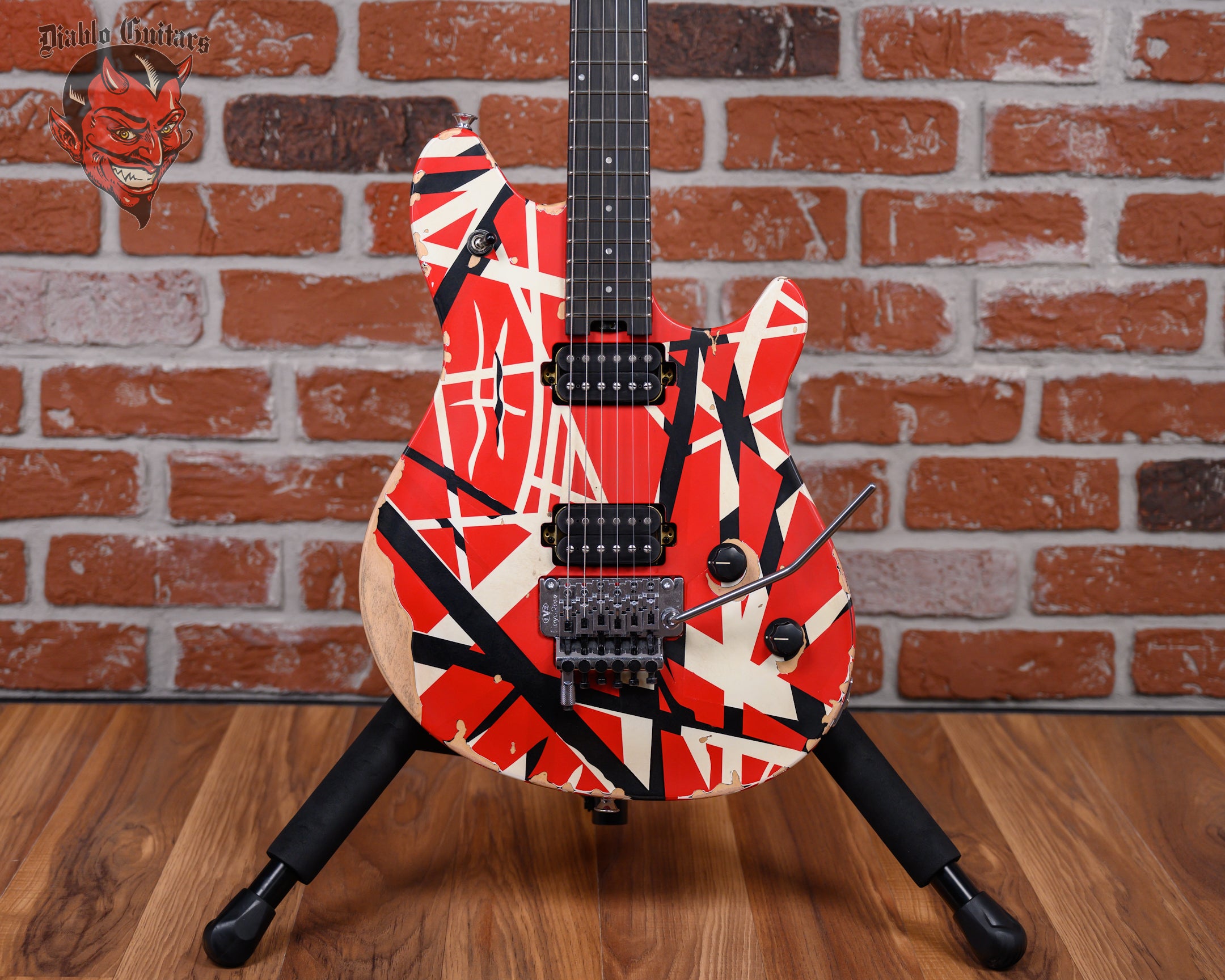 EVH WOLFGANG SPECIAL TBSレフティ EVH Limited Edition Wolfgang Special Striped Series Aged Red