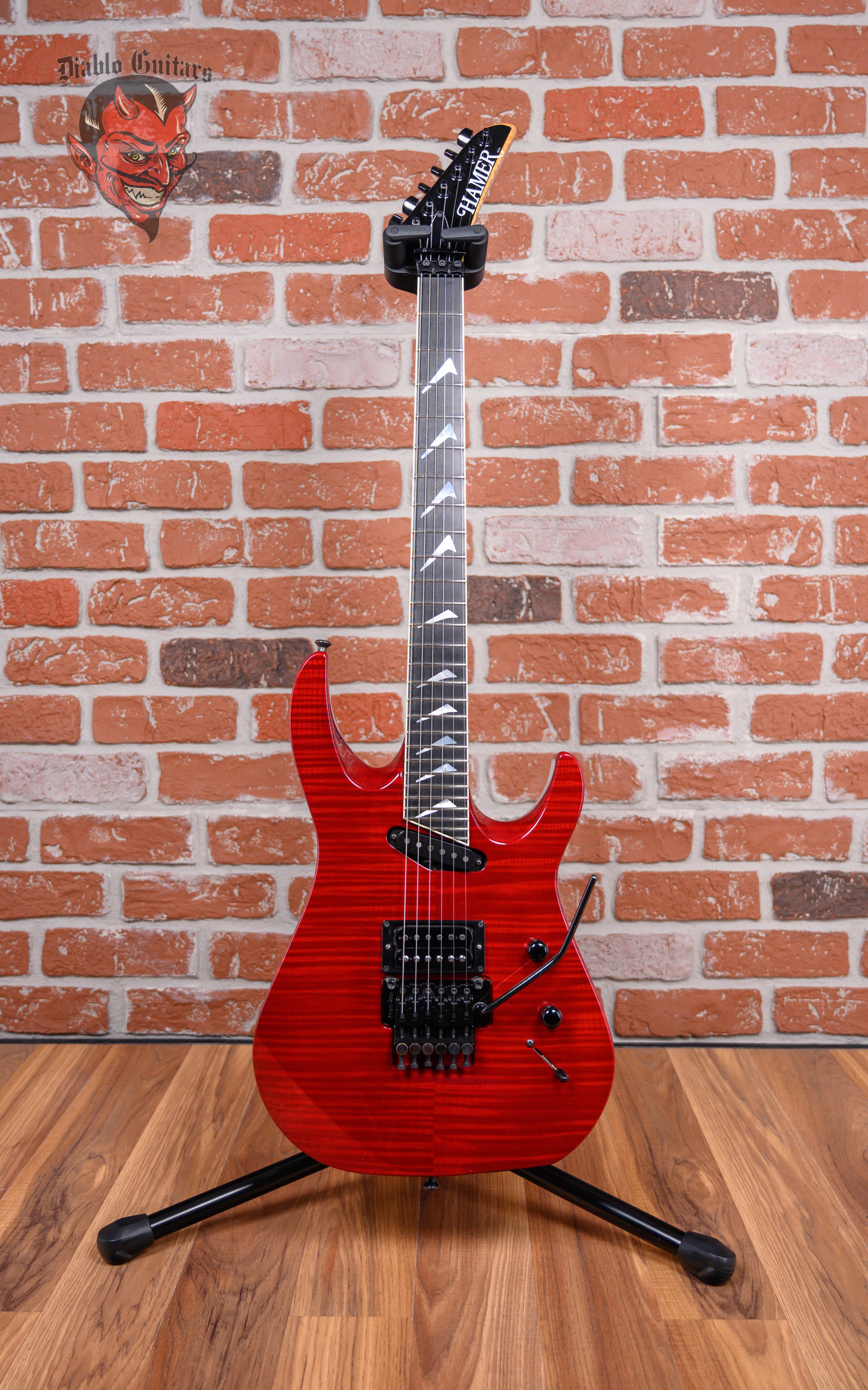 Hamer Californian Custom Flame Maple Top/Back/Neck Transparent