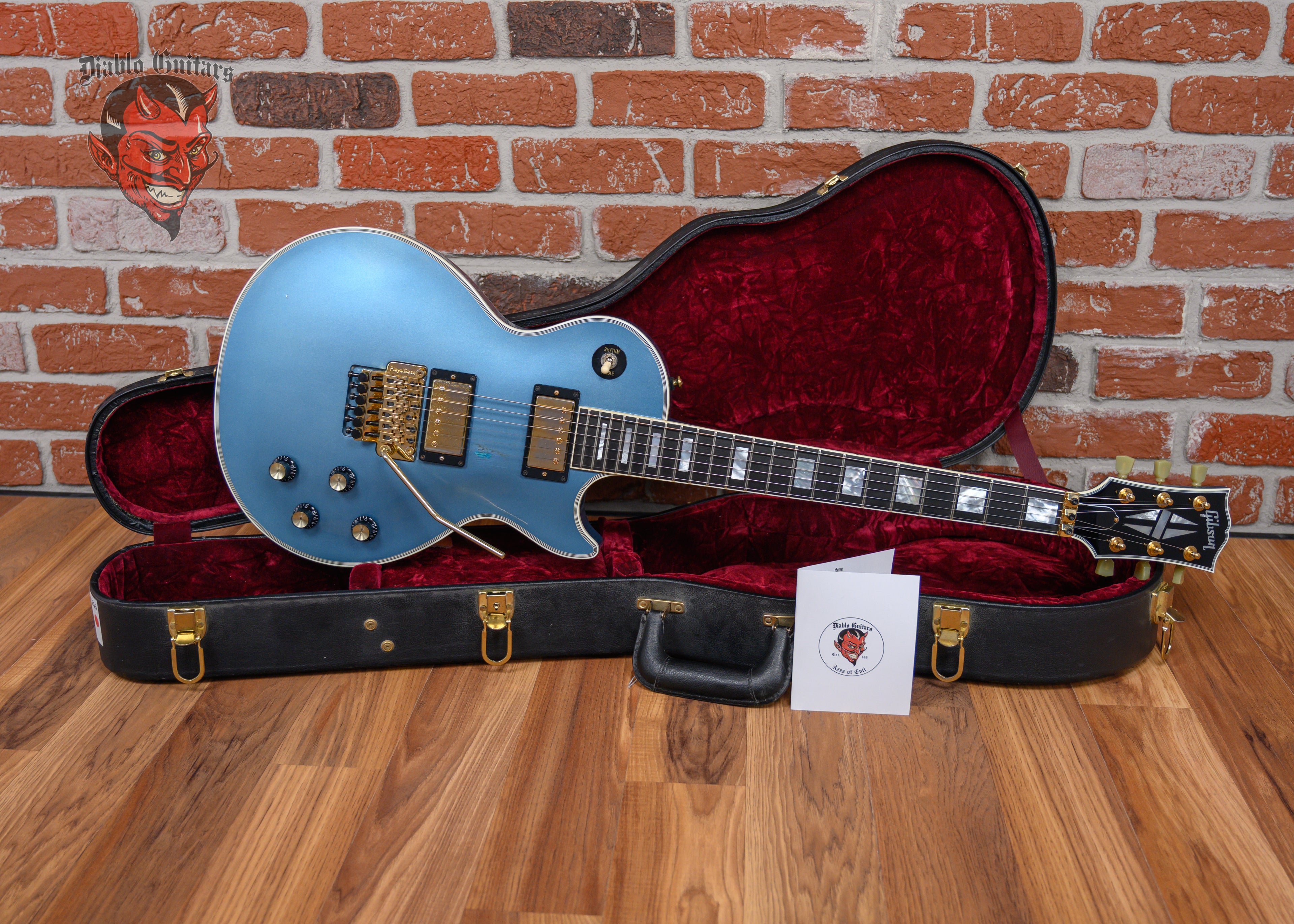 Gibson Custom Shop Les Paul Axcess Pelham Blue 2011 w/OHSC