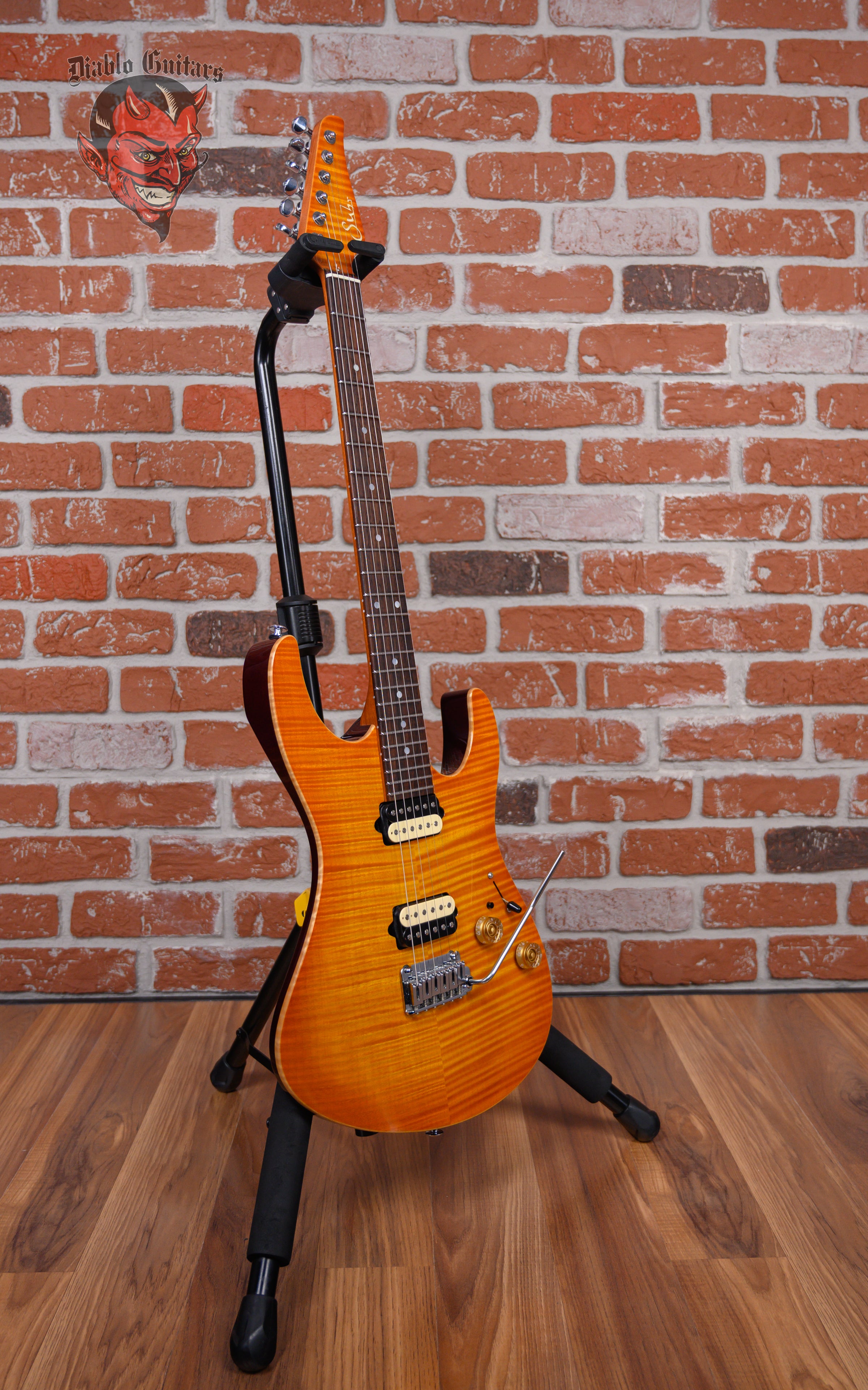 Suhr Modern Flame Maple Top Faded Honey Burst 2010 w/OHSC – Diablo Guitars