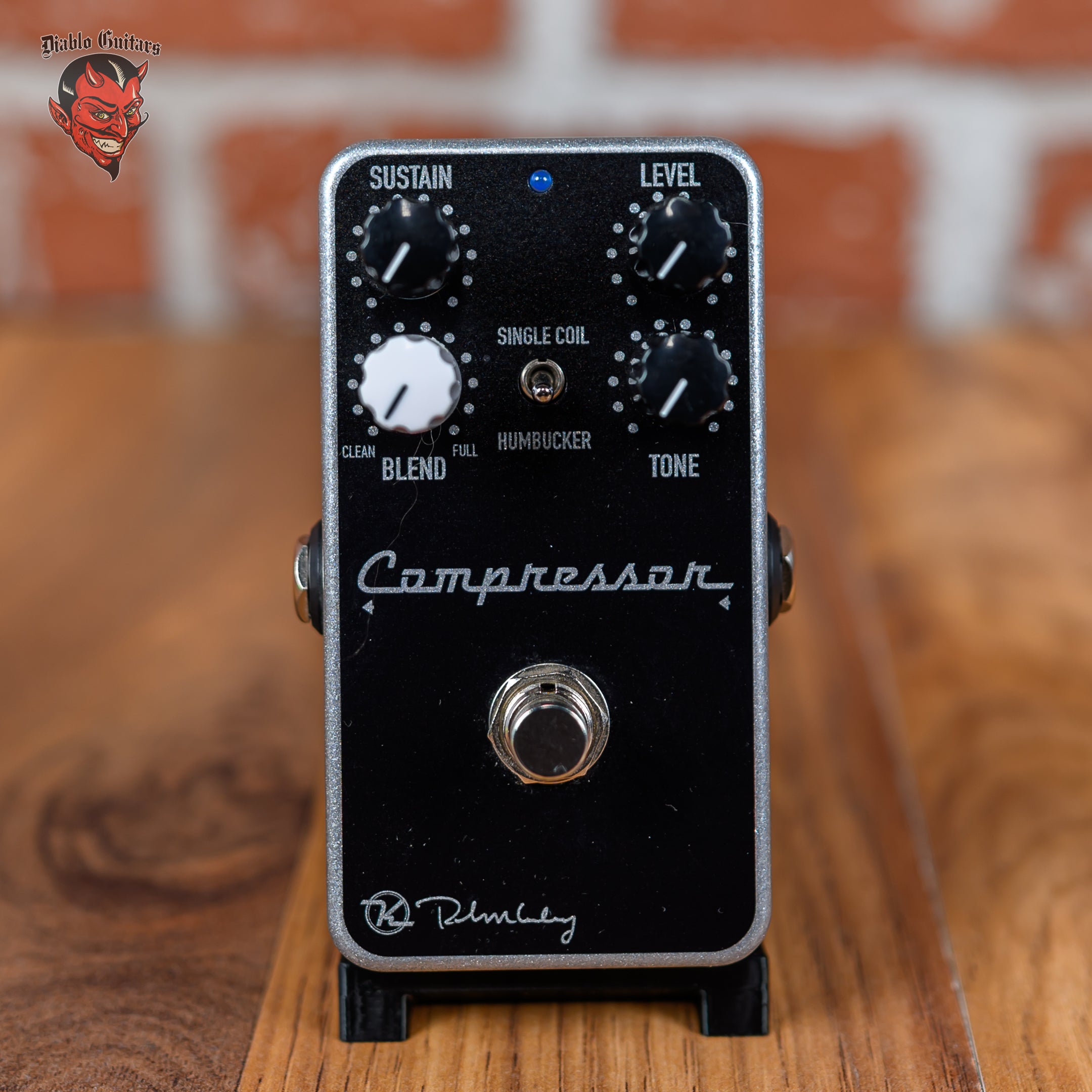 Keeley Compressor PLUS Matte Black限定カラー Keeley Compressor Plus Black – Diablo Guitars