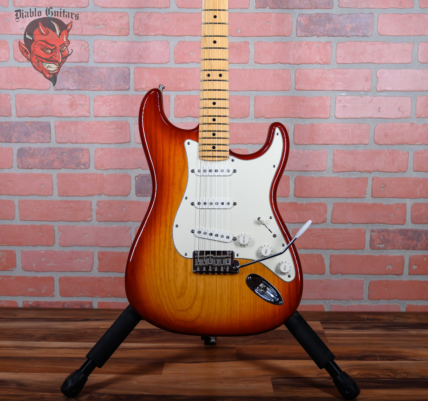 Fender American Standard Stratocaster Sierra Sunburst 2011 w/OHSC