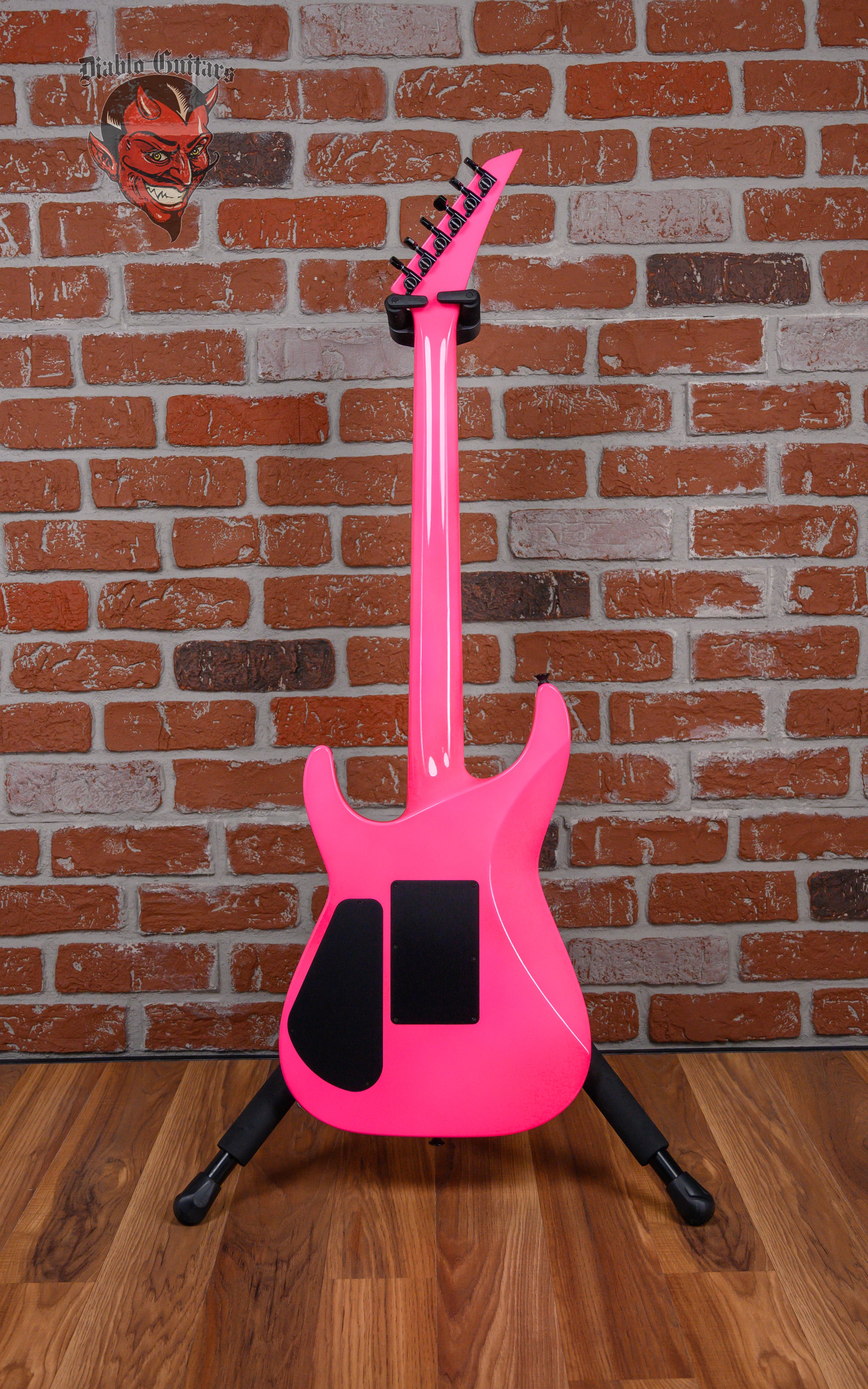 Jackson USA Custom Shop Soloist SL2H FR Neon Pink 2026 w/OHSC