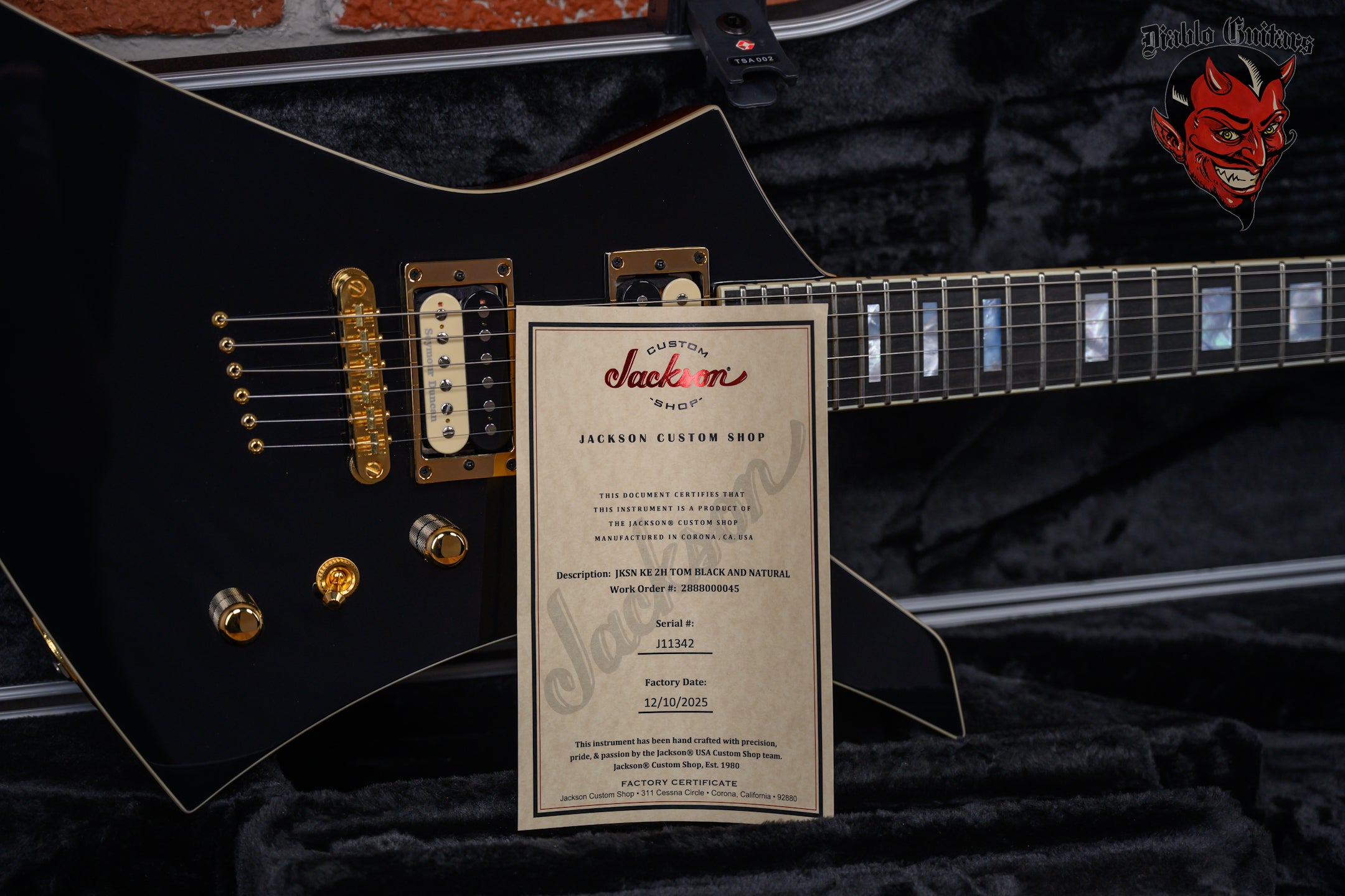 Jackson USA Custom Shop KE 2H TOM Slab Top Kelly Black and Natural