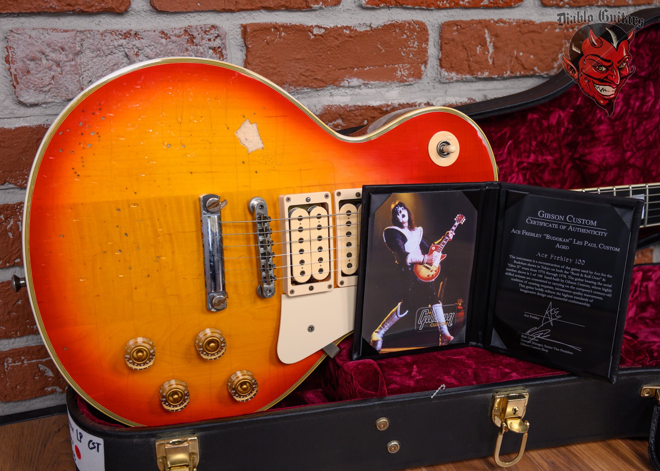 Gibson Custom Shop Ace Frehley Budokan 1974 Les Paul Custom Aged