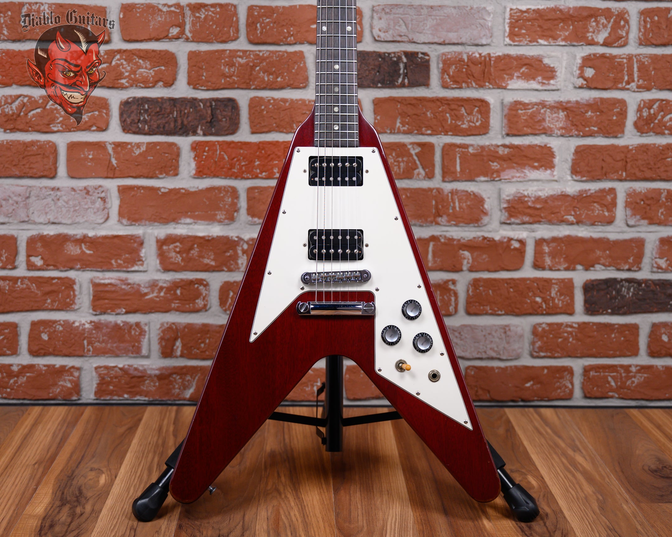 Gibson Flying V '67 Cherry 1998 w/OHSC – Diablo Guitars
