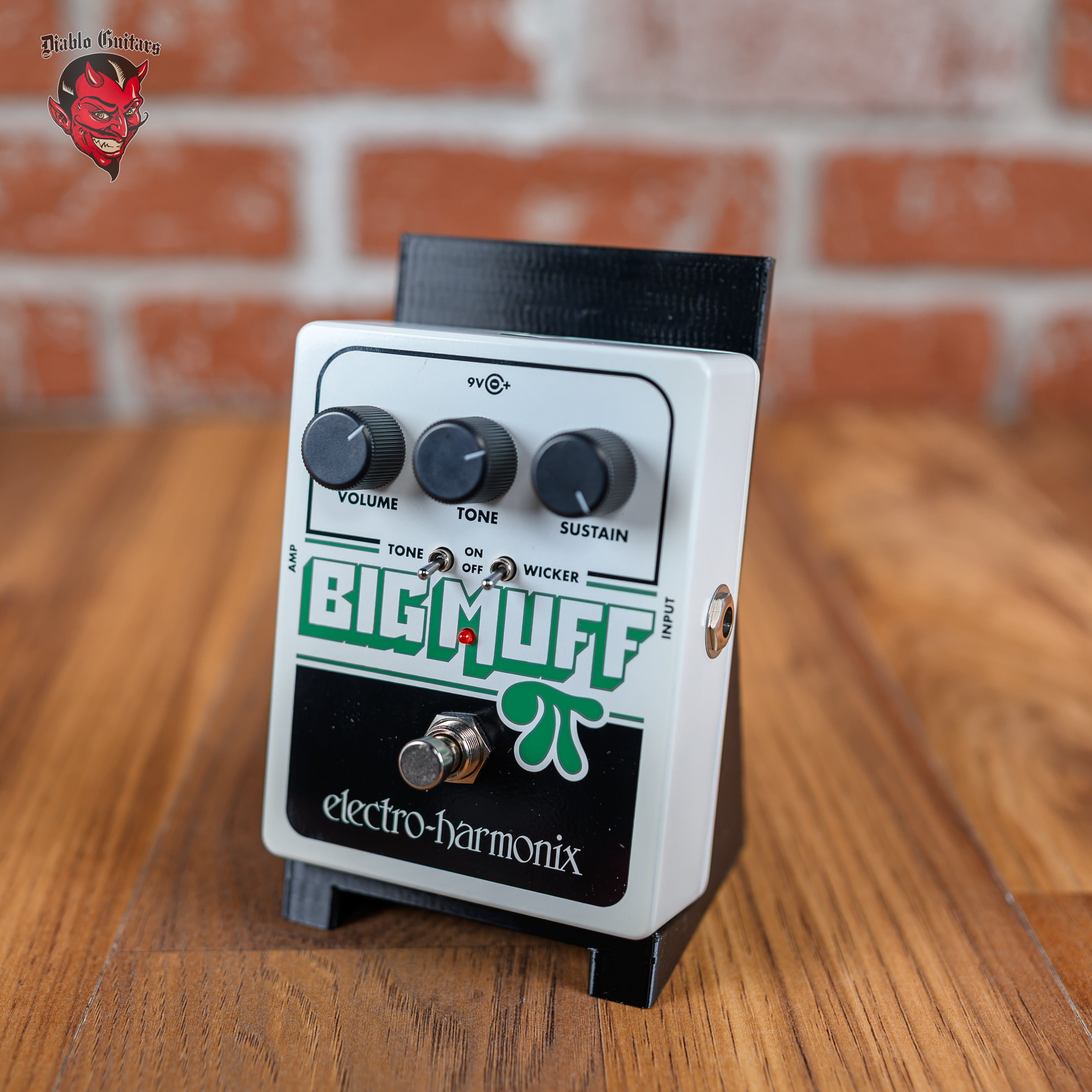 Electro-Harmonix Big Muff Pi with Tone Wicker Distortion