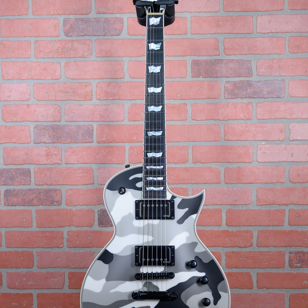 
                      
                        ESP Custom Shop Eclipse Full Thickness Satin Urban Camo 2024 w/OHSC
                      
                    