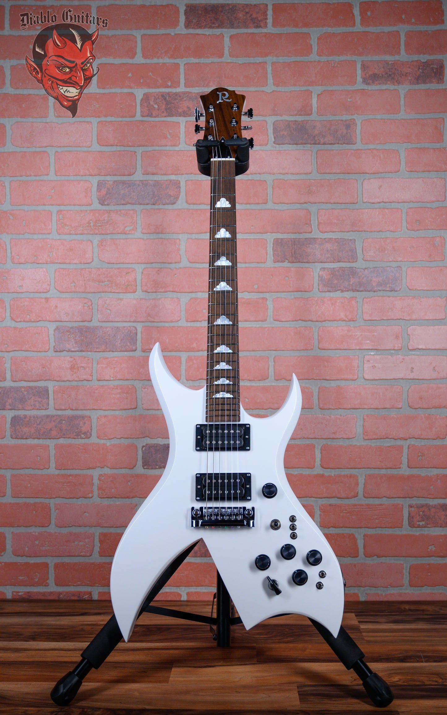 B.C. Rich USA Rich Bich Standard Glitter Rock White Built by Neal Moser in 2023 w/OHSC