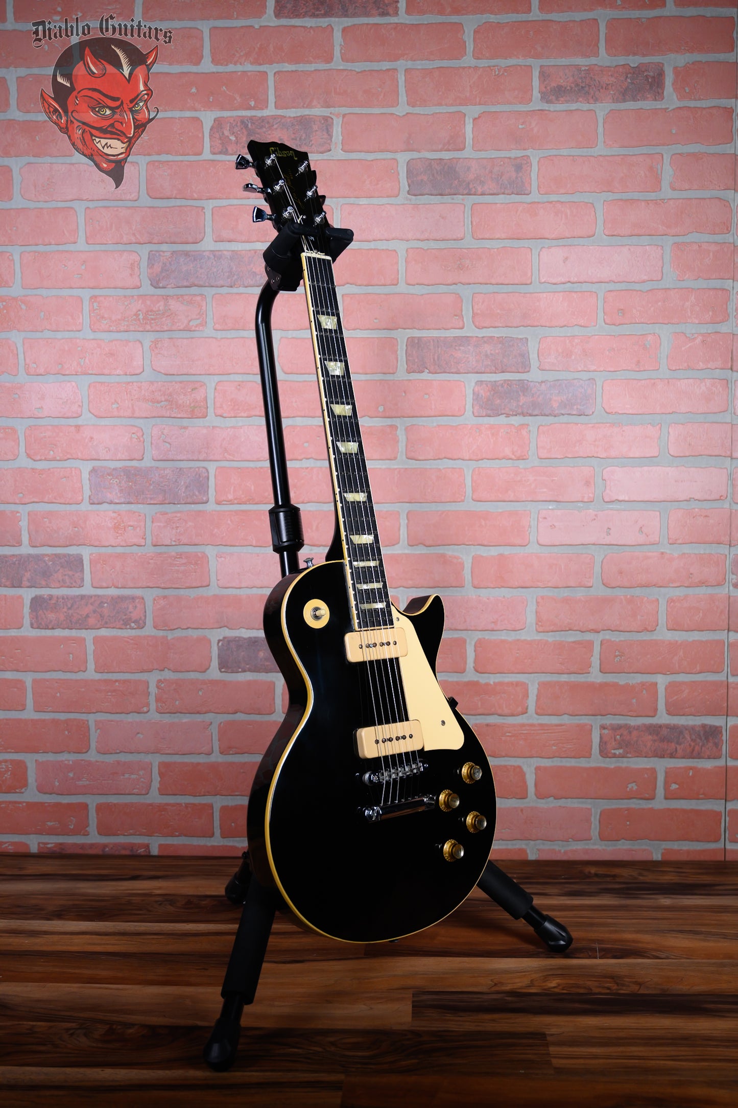 Gibson Les Paul Deluxe Pro Ebony 1977 w/Hardshell Case (Refin)