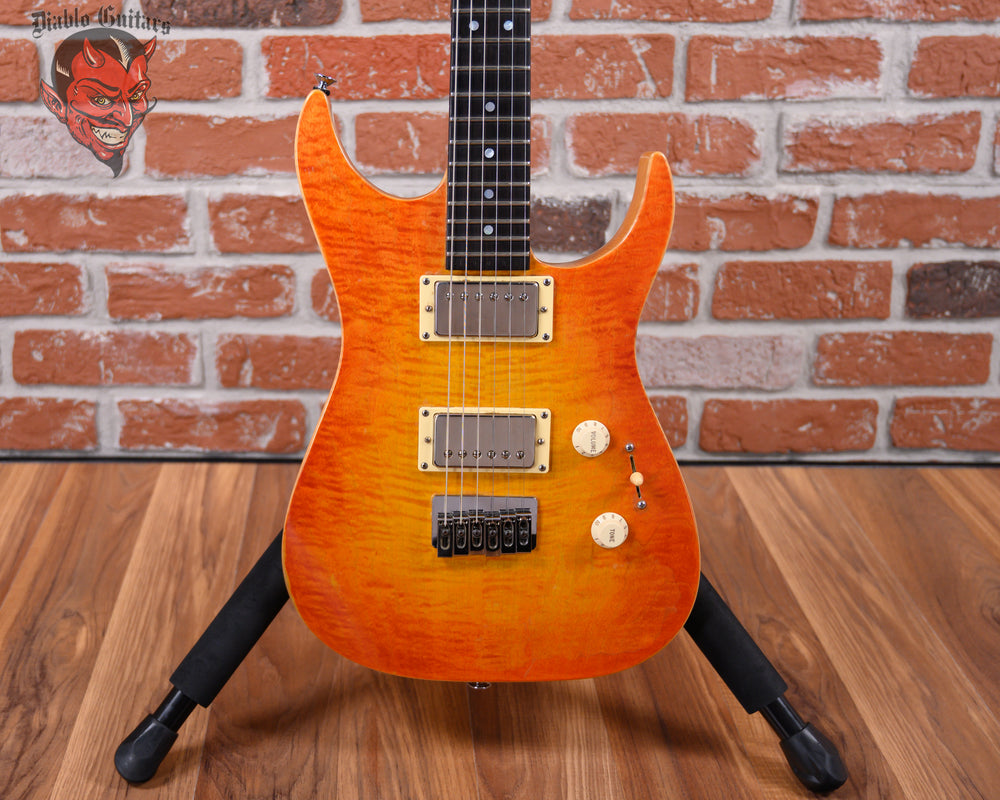 Jackson USA Custom Shop Swee-Tone Prototype #6 early Washed Cherry Burst 2000s w Gator Hard Shell Case (video demo)