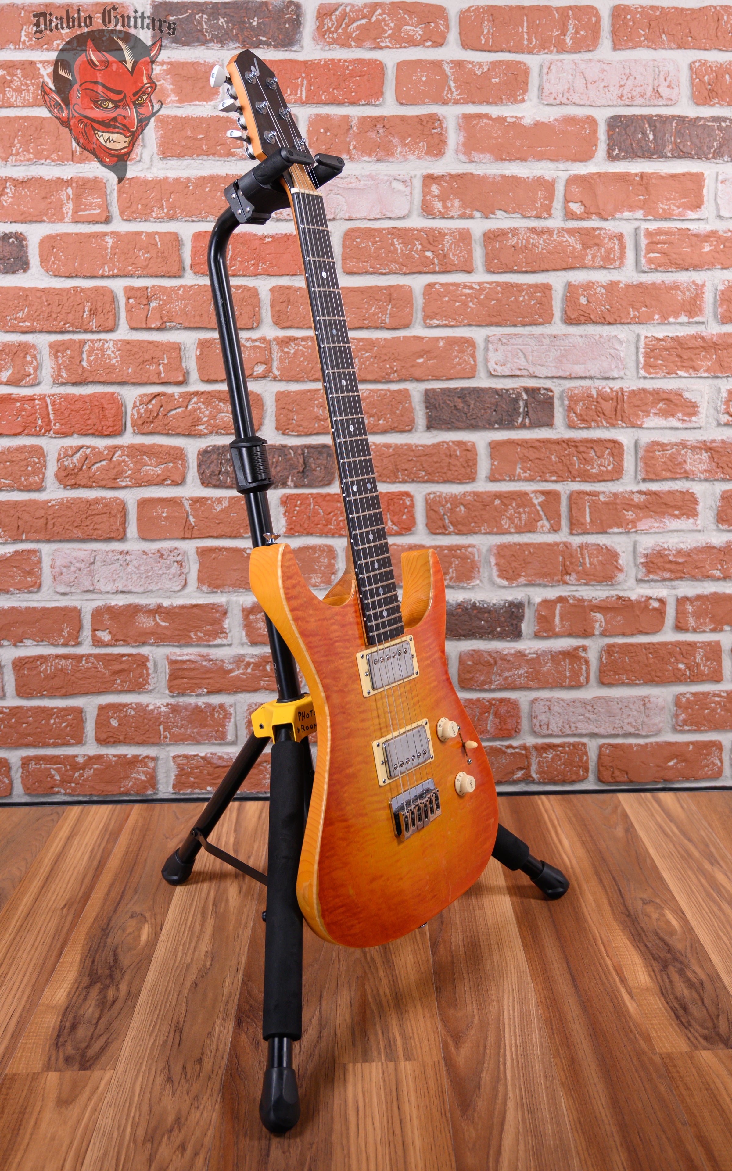 Jackson USA Custom Shop Swee-Tone Prototype #6 Washed Cherry Burst