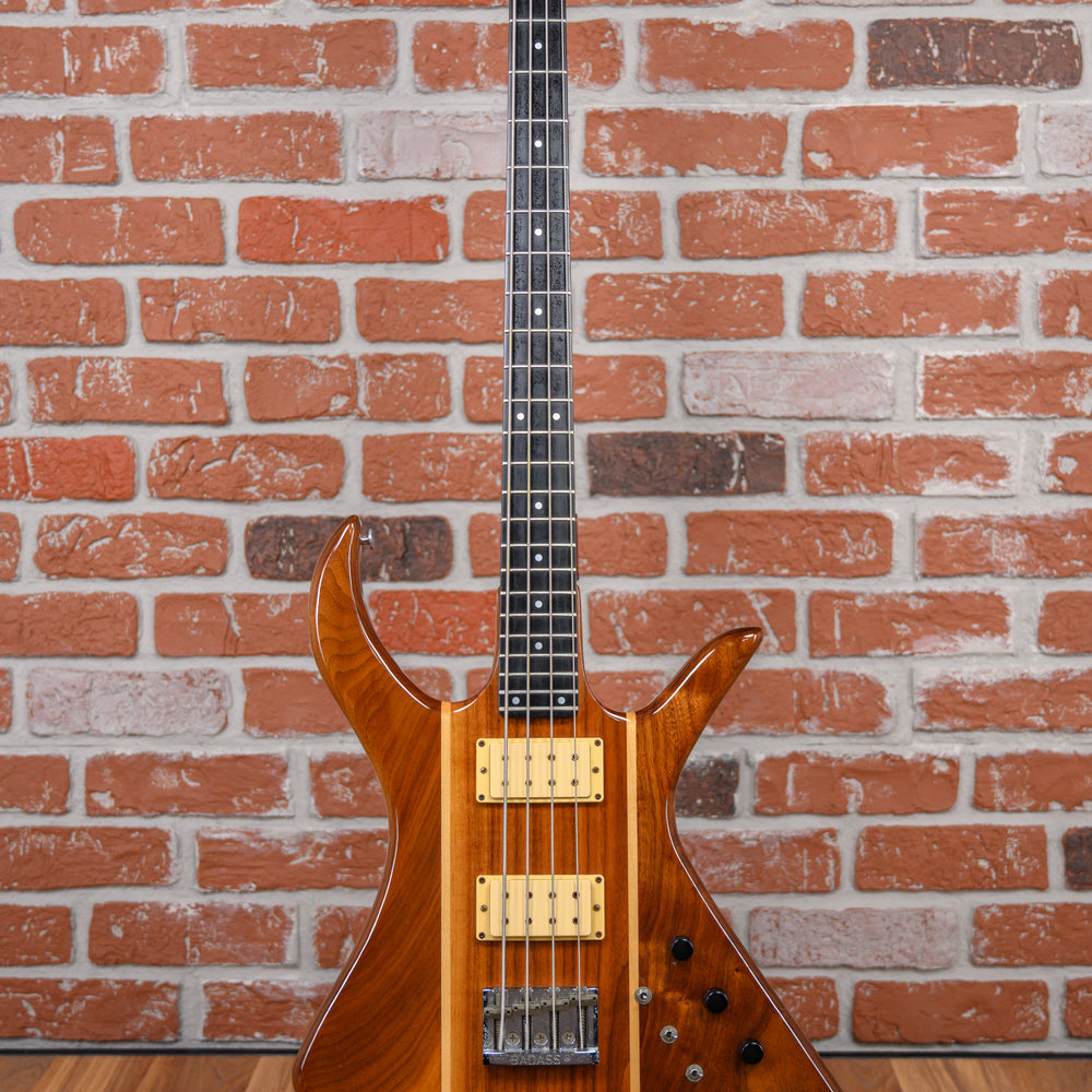 
                      
                        Kramer XL-24 Bass Maple/Walnut Natural 1980 w/OHSC
                      
                    
