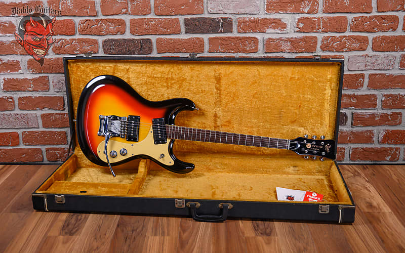 Mosrite The Ventures Model 1966 3-Color Sunburst w/OHSC (Refin)