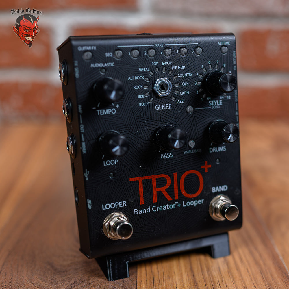 
                      
                        DigiTech TRIO Plus Band Creator + Looper Black
                      
                    