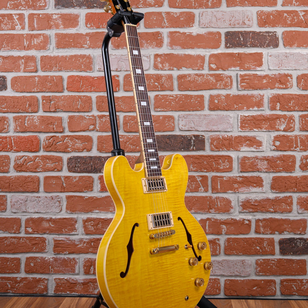 
                      
                        Gibson ES-335 Figured Custom Color Mod Shop AAA Figured Maple Top&Back Amber Honey 2021 w/OHSC
                      
                    
