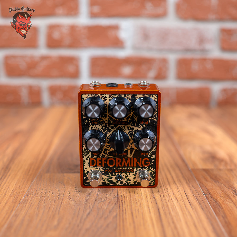Holy Island Audio Deforming Delay - Black / Cream / Copper