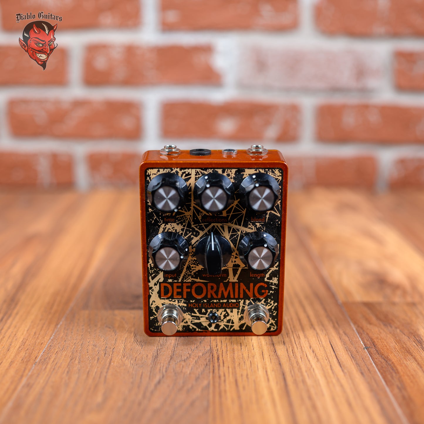 Holy Island Audio Deforming Delay - Black / Cream / Copper