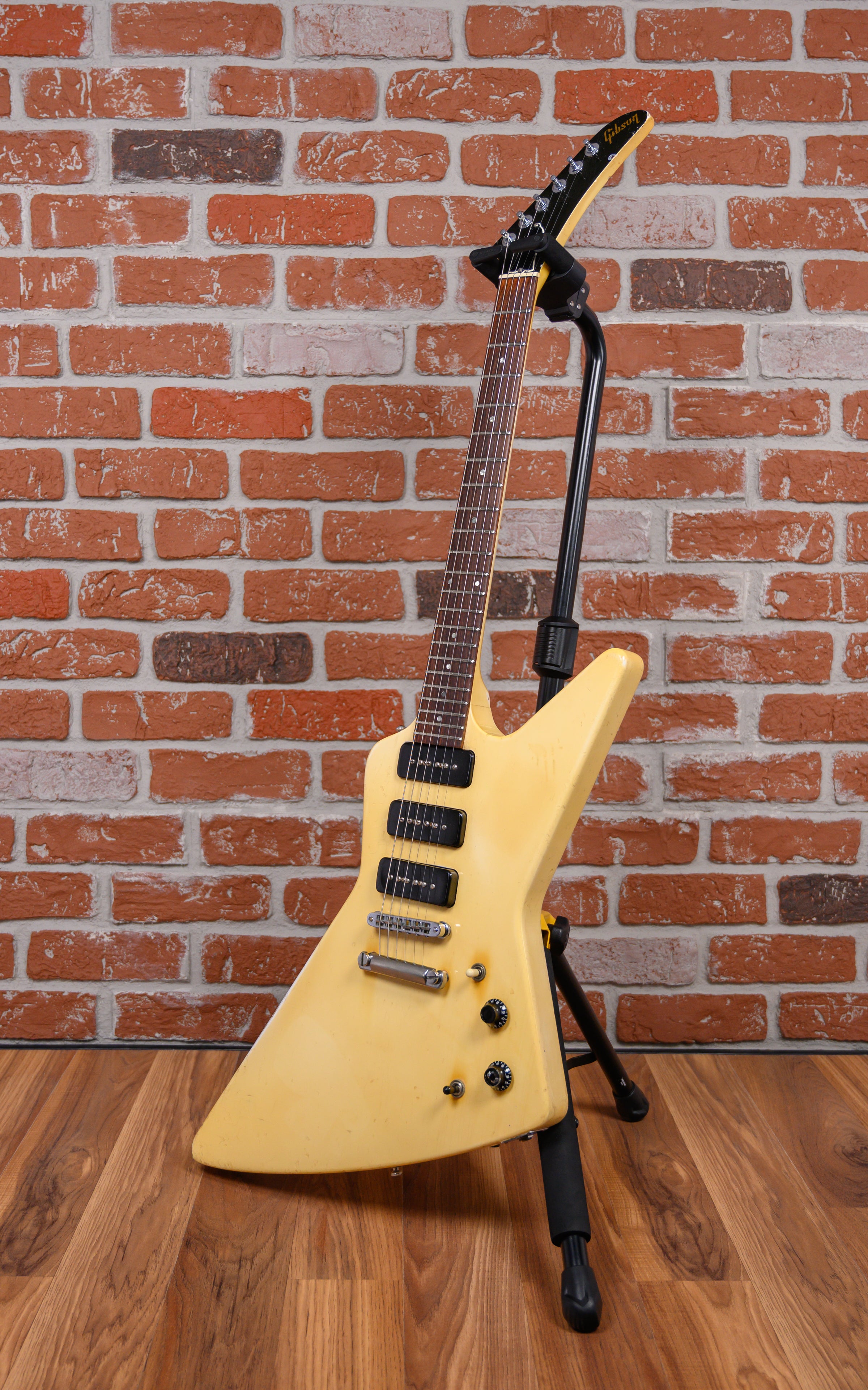 Gibson Explorer III Alpine White 1984 w/Hard Shell Case – Diablo