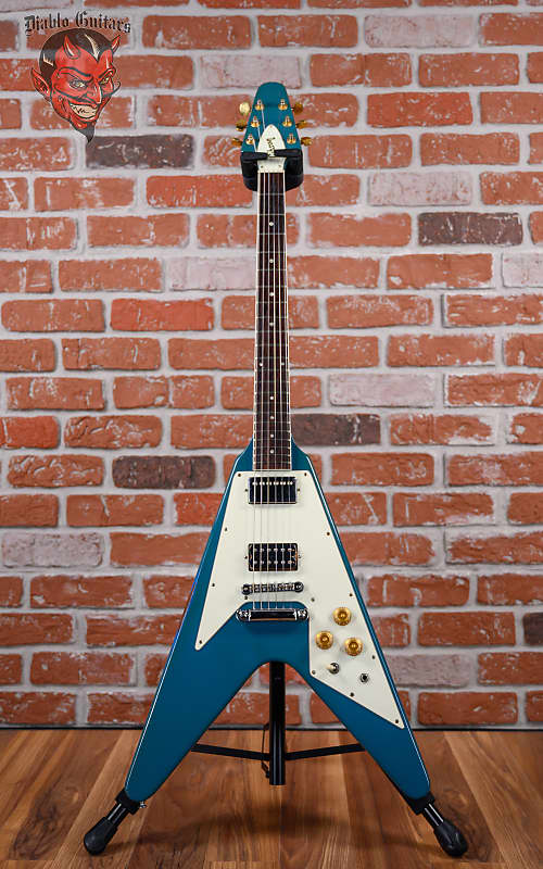 
                      
                        Gibson Flying V Bahama Blue 1981 w/OHSC
                      
                    