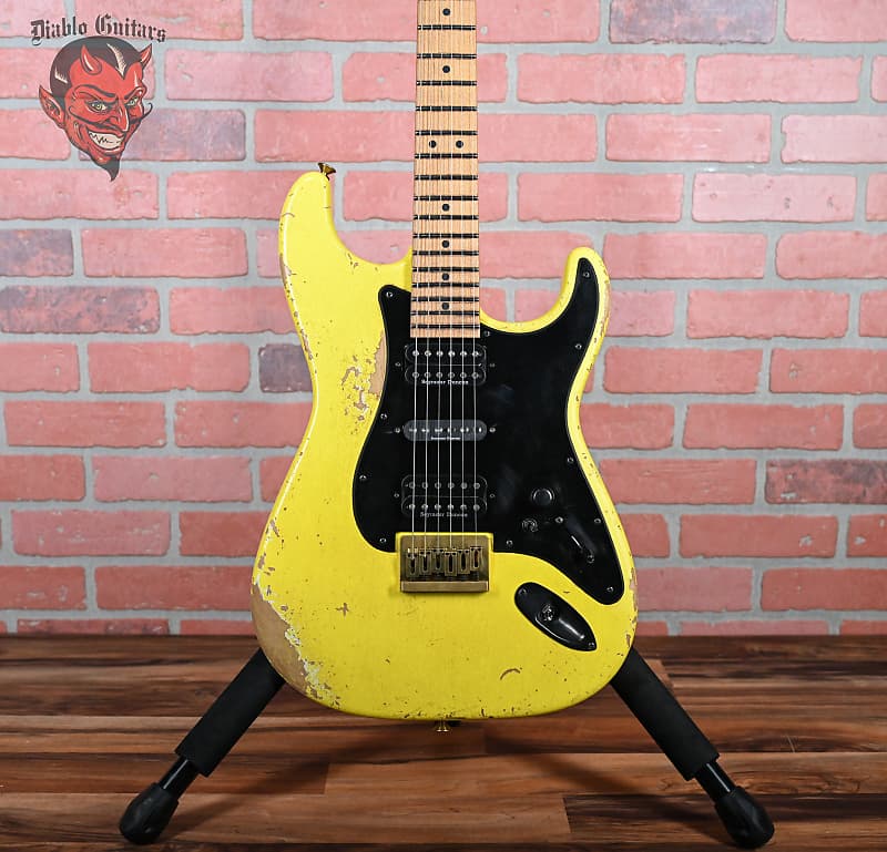 Charvel USA Custom Shop San Dimas HSH CT Relic Aged Nitro Graffiti Yellow Relic 2024 w/OHSC