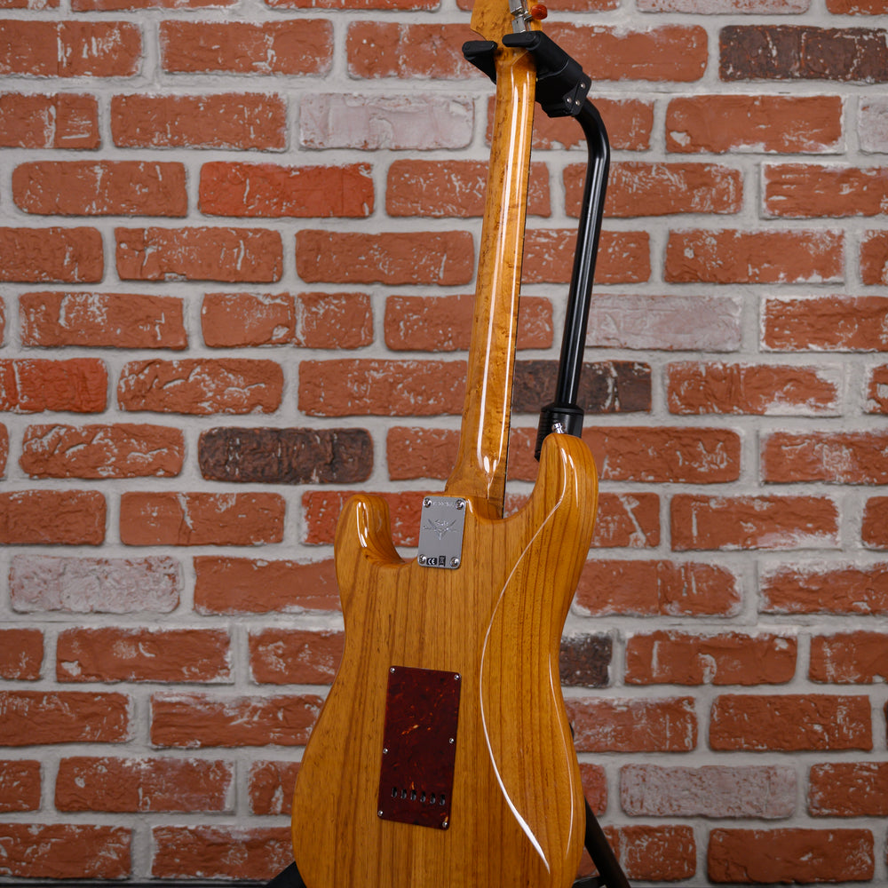 
                      
                        Fender Custom Shop Artisan Koa Stratocaster NOS Aged Natural 4A Flame Koa Top 2020 w/OHSC
                      
                    
