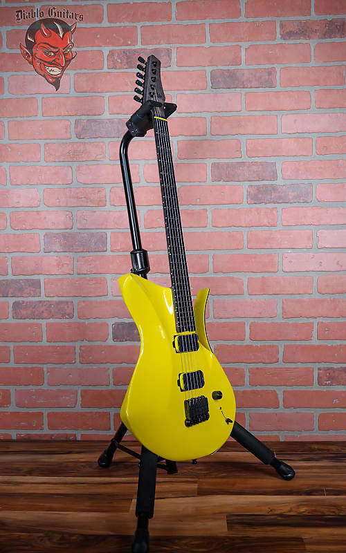 
                      
                        Dean Gordon Mirus 6 Built For Namm Porsche Racing Yellow 2024 w/Gigbag
                      
                    