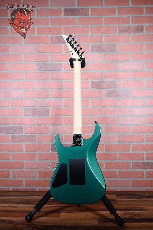 
                      
                        Jackson USA Custom Shop DK FR 1H Dinky Sherwood Green 2019 w/OHSC (NOS B-stock)
                      
                    