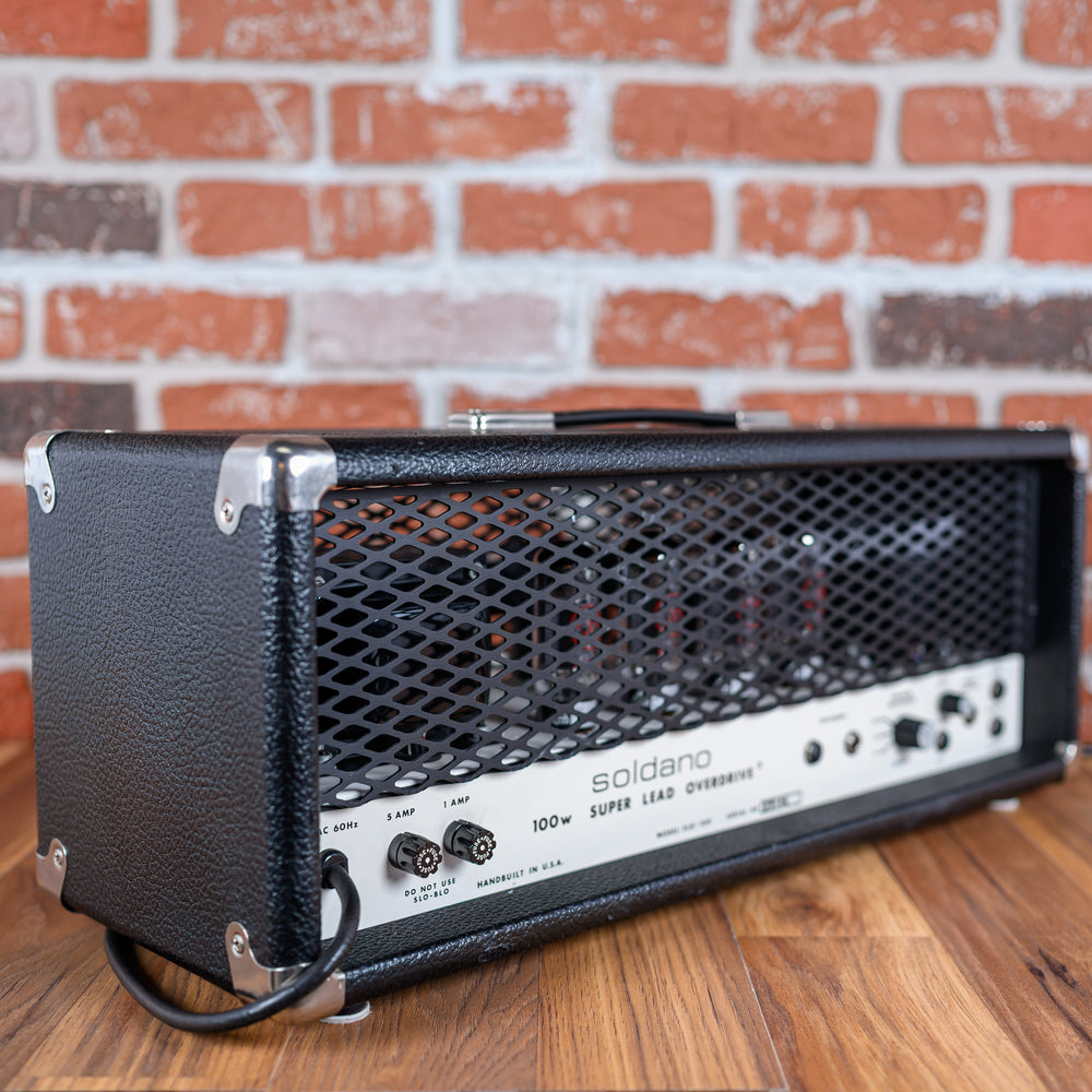 
                      
                        Soldano SLO-100 Guitar Head 1989 Black Tolex Seattle w/ DeYoung Transformers
                      
                    
