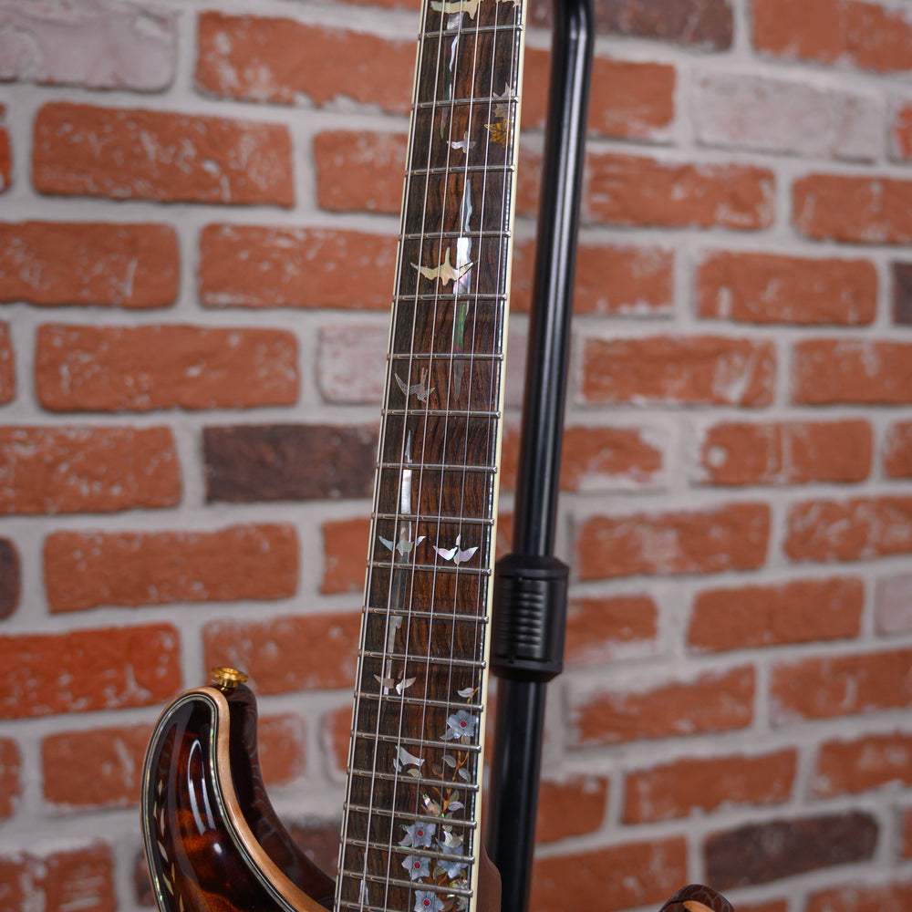 
                      
                        PRS Private Stock #1320 10th Anniversary Quilted Maple Top Amber Tiger Eye Burst with Brazilian Rosewood 2006 w/OHSC
                      
                    
